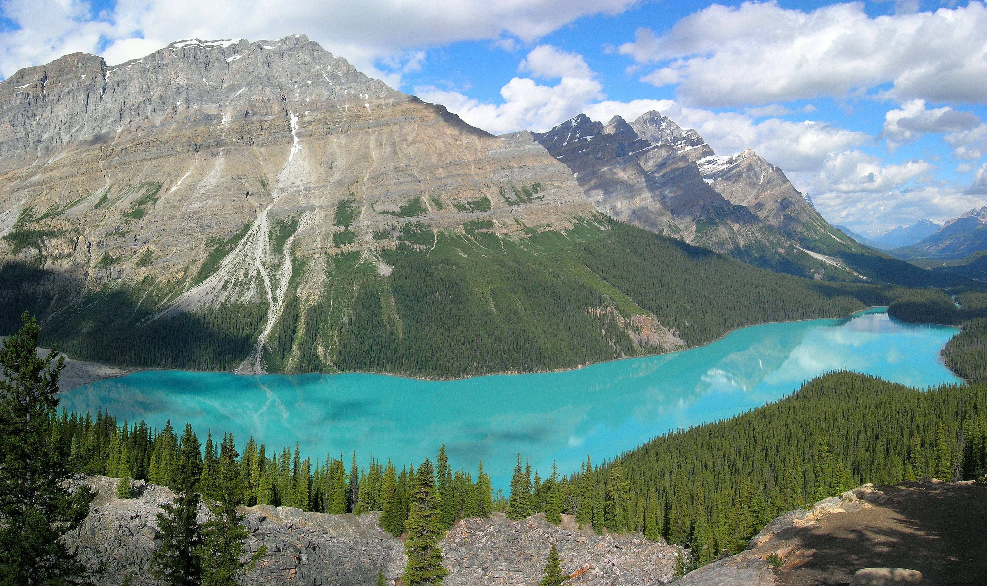 Banff Magic and Mayhem (image credits: wikimedia)