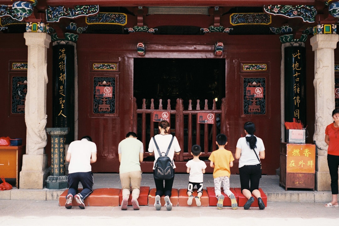 Cultural Clashes: The Sting of Misunderstanding (image credits: unsplash)