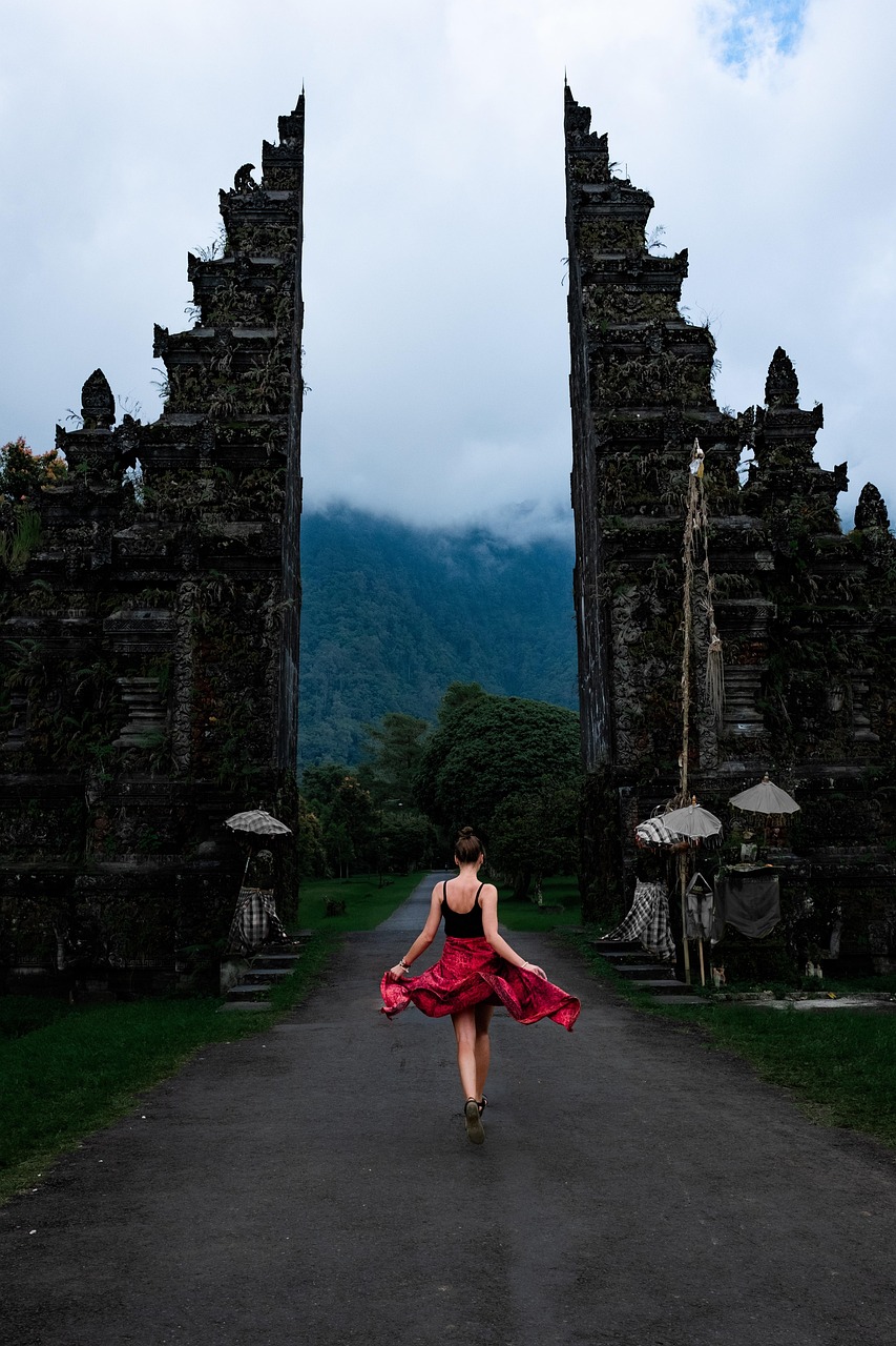 Wearing Inappropriate Clothing That Offends Sacred Traditions (image credits: pixabay)