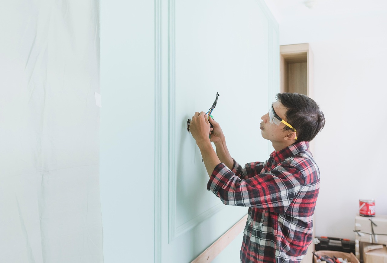 22. Factor in Maintenance and Home Care Costs (image credits: pixabay)