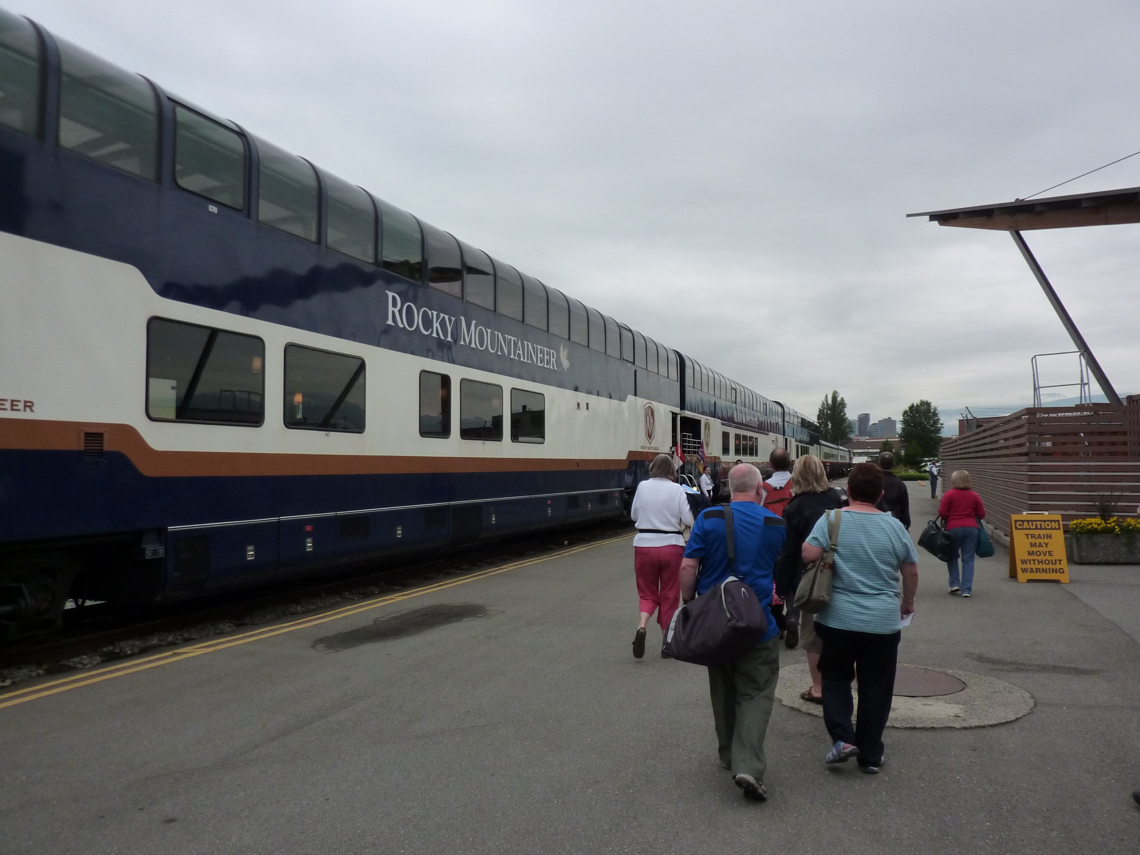 Rocky Mountaineer (image credits: wikimedia)