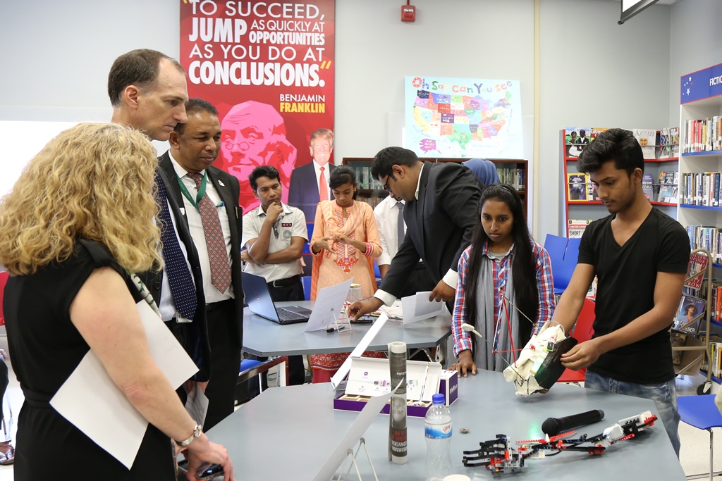 Technology and Innovation: A Growing Sector (image credits: wikimedia)