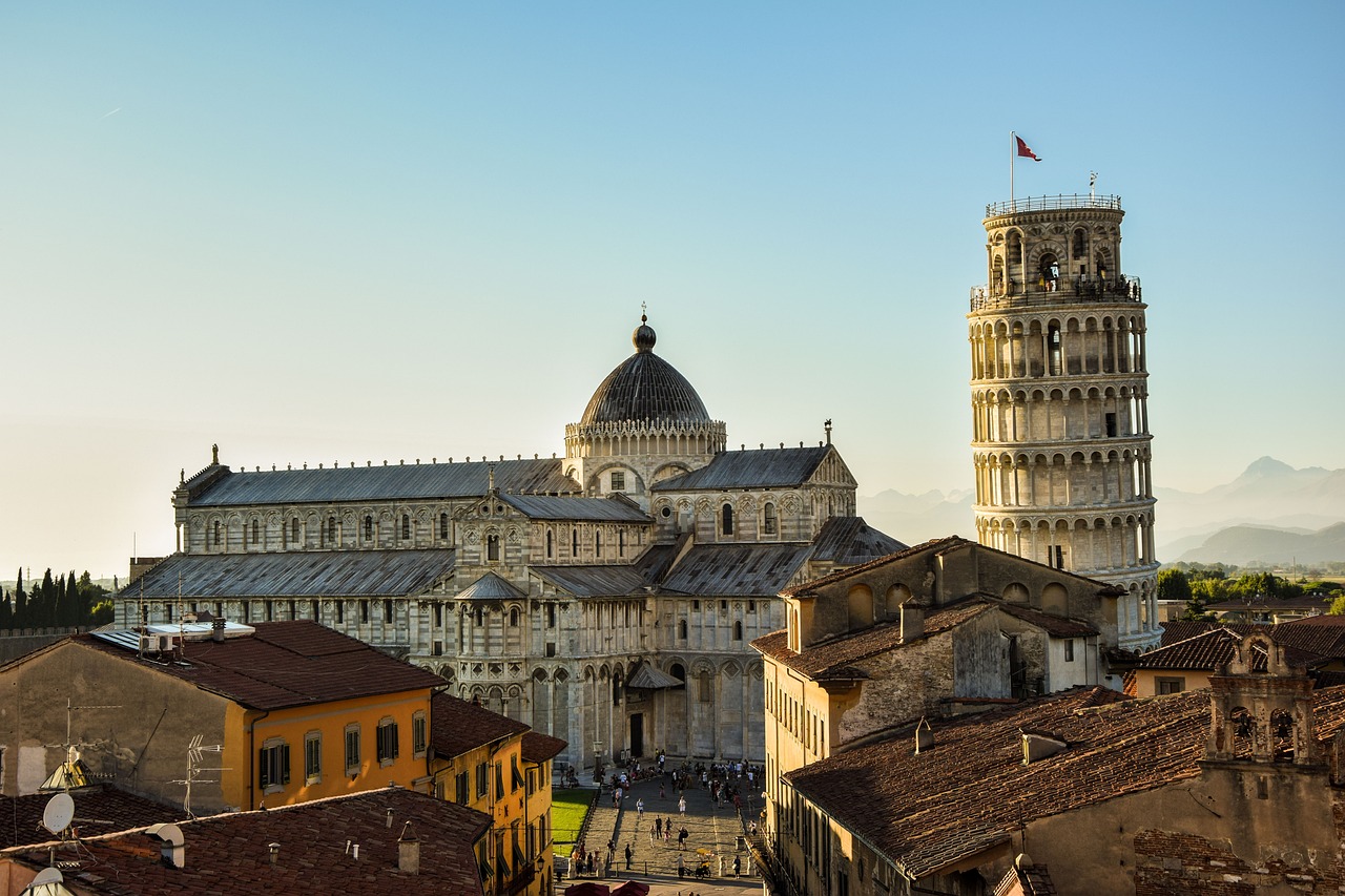 The Leaning Tower of Pisa, Italy (image credits: pixabay)