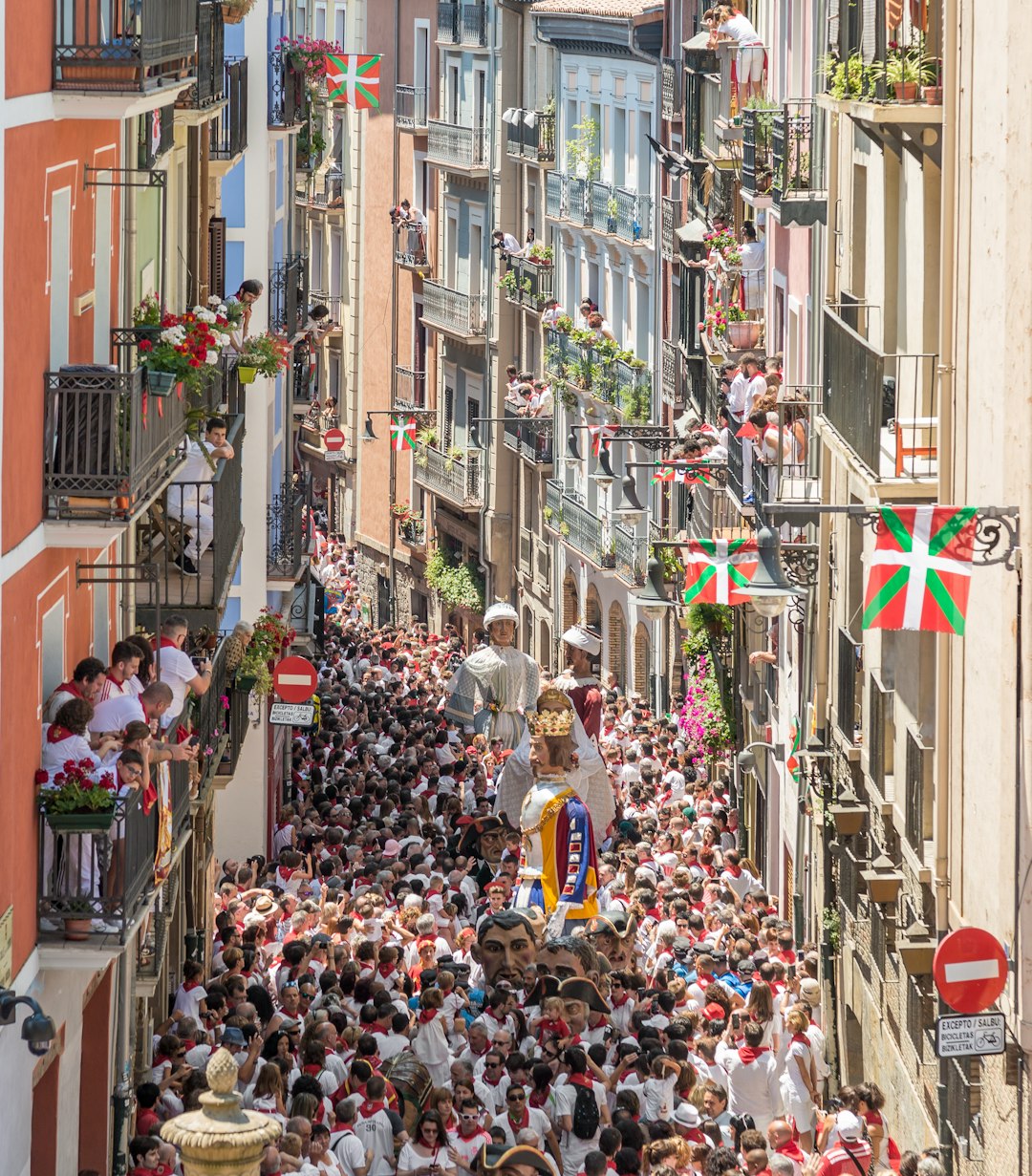 Spain: Contrasts Across the Country (image credits: unsplash)