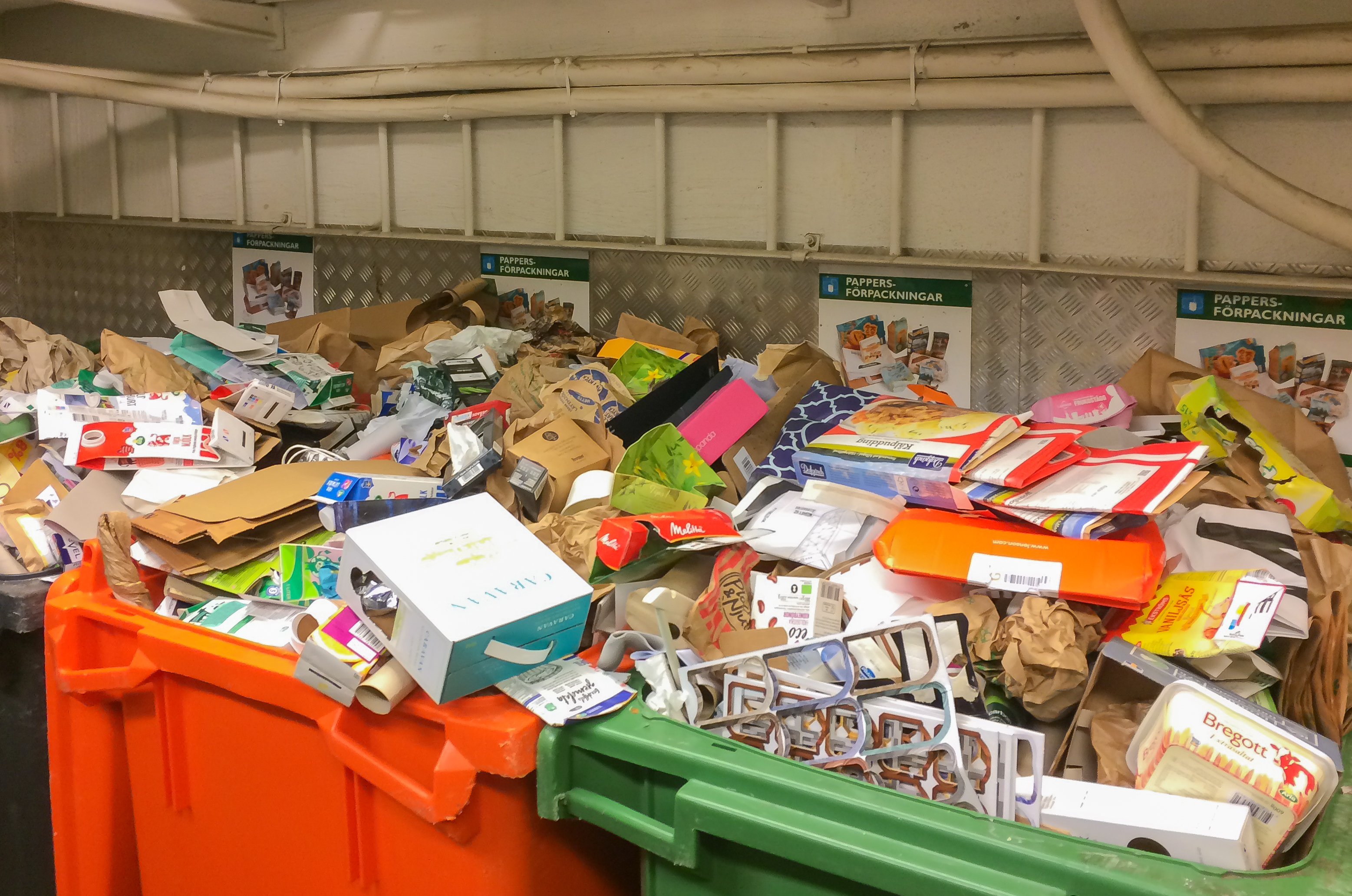 Sweden: Turning Trash Into Treasure (image credits: wikimedia)