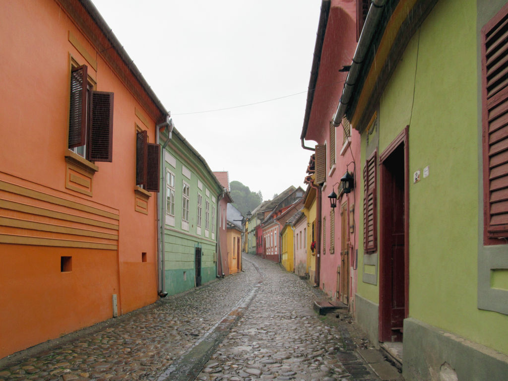 Sighisoara, Romania: Dracula’s Colorful Birthplace (image credits: wikimedia)
