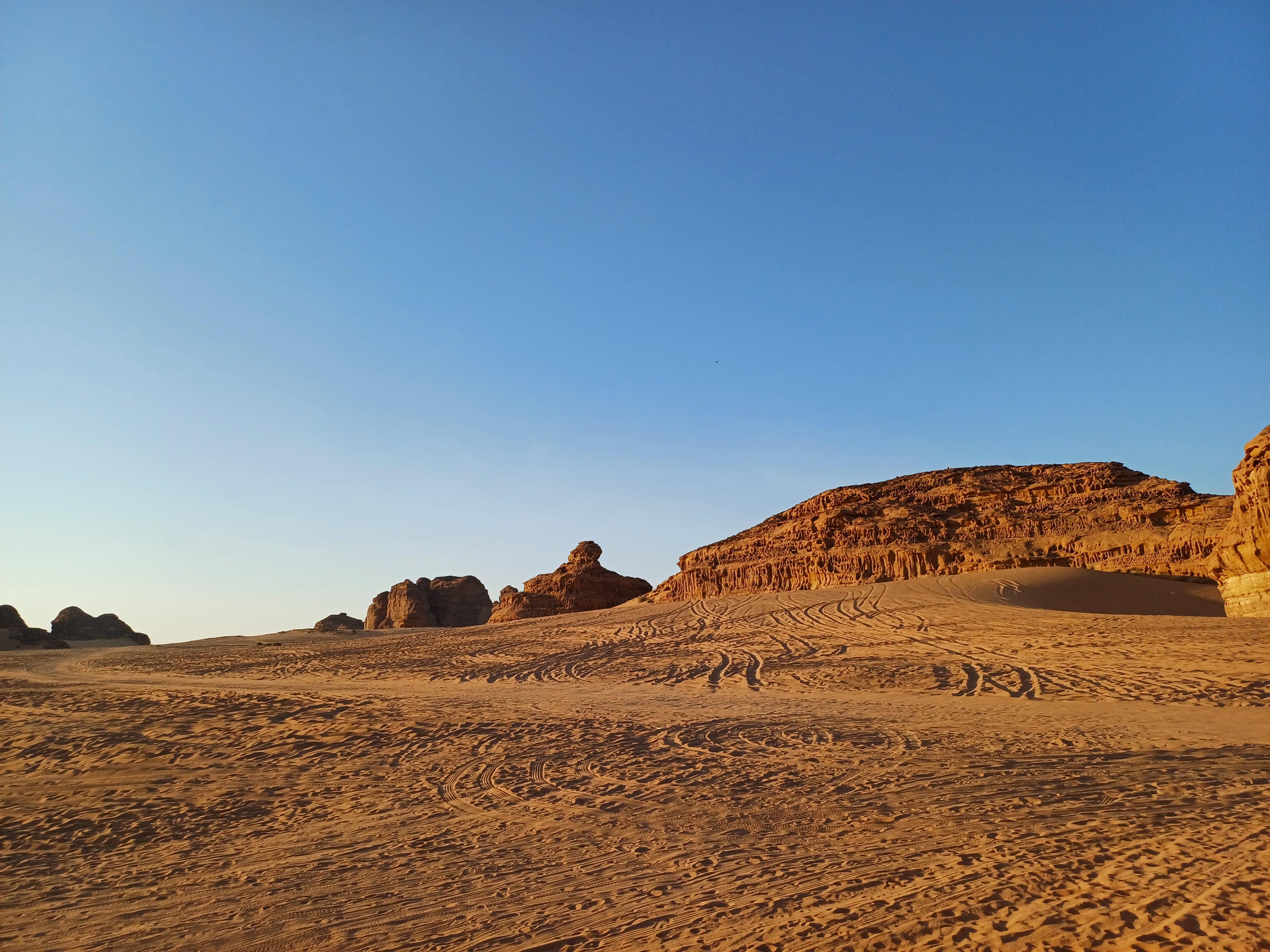A Landscape Shaped by Nature’s Hand (image credits: wikimedia)