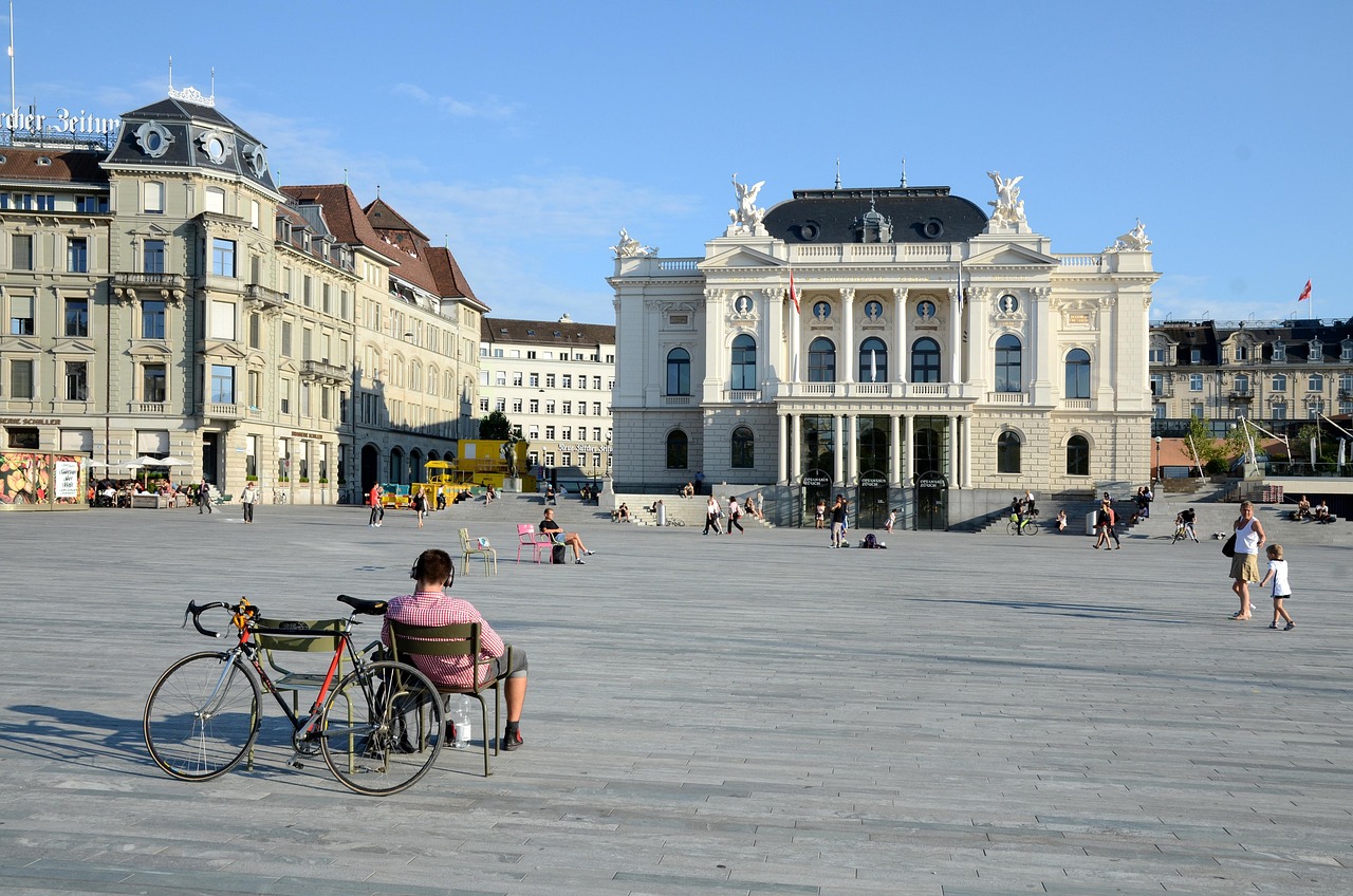 Zurich, Switzerland: Sleep Soundly in a Stress-Free Haven (image credits: pixabay)