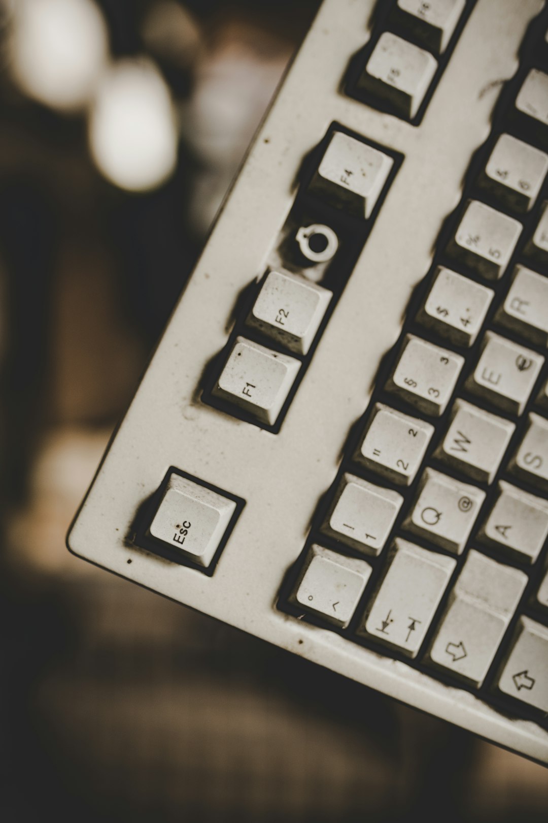 Keyboard and Computer Screens (image credits: unsplash)