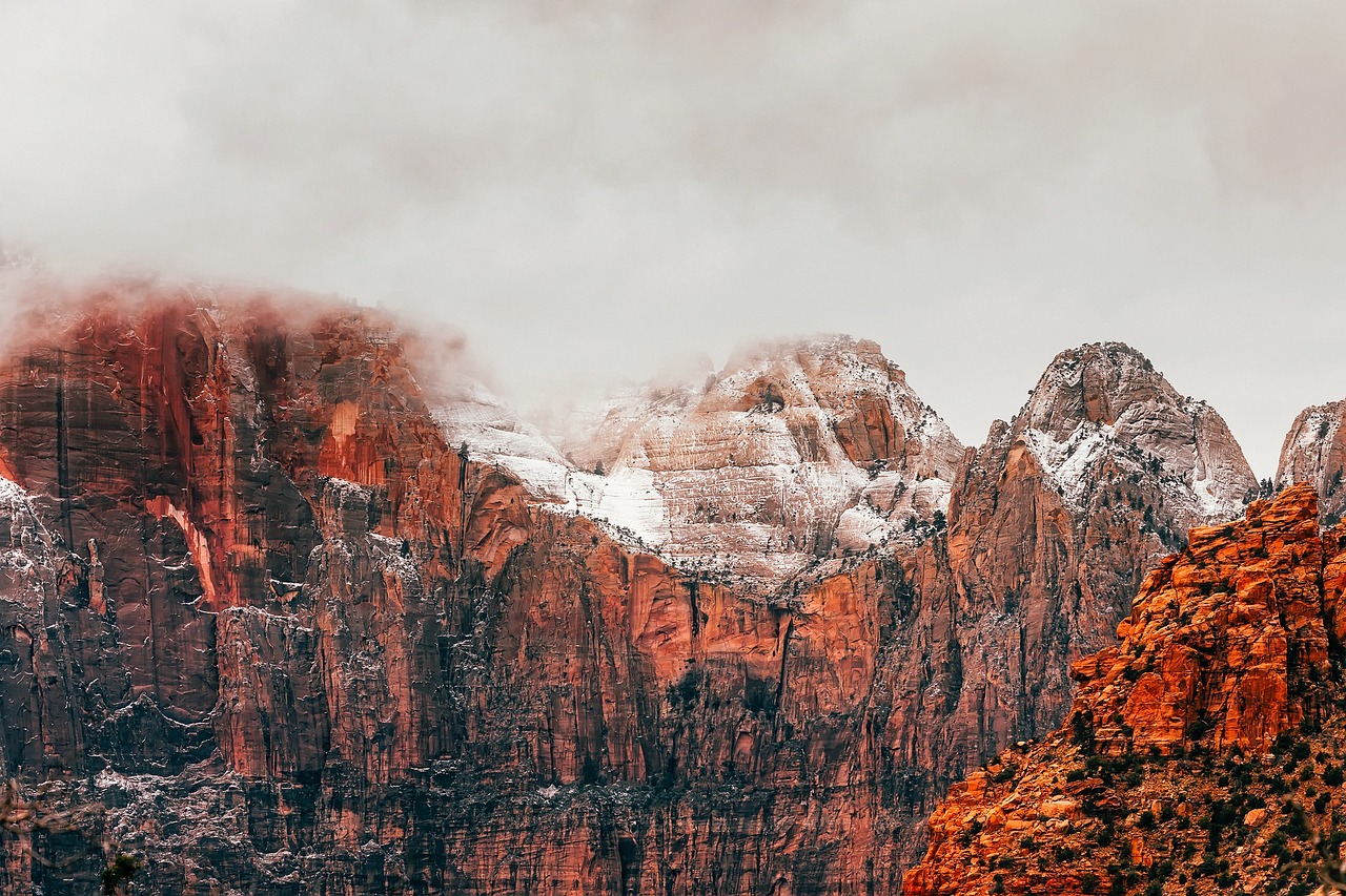 3. Zion National Park, Utah (image credits: pixabay)