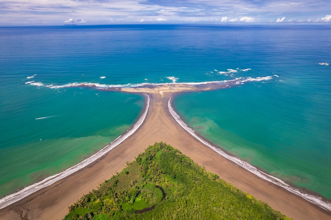 Costa Rica: Nature, Happiness, and Sustainability (image credits: unsplash)