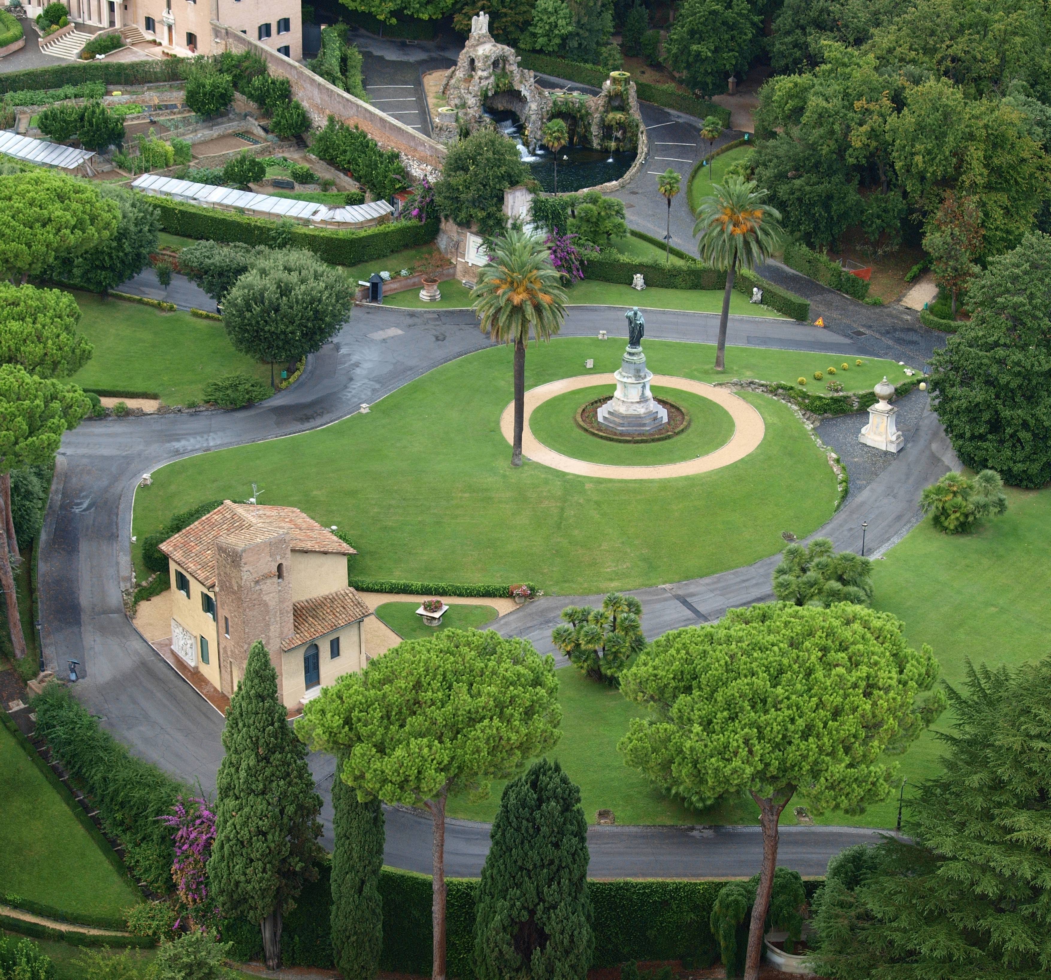 4. The Vatican Gardens: A Hidden Paradise (image credits: wikimedia)