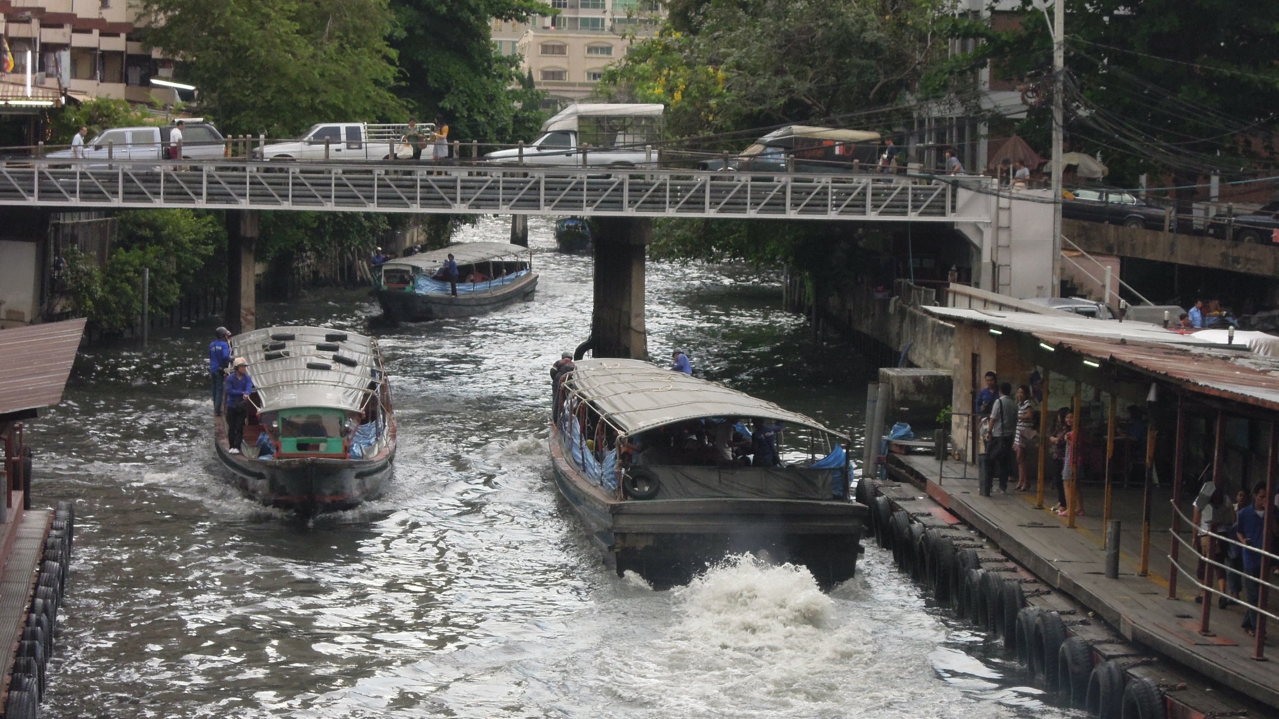 2. Bangkok, Thailand: Tourist Pricing in Plain Sight (image credits: wikimedia)