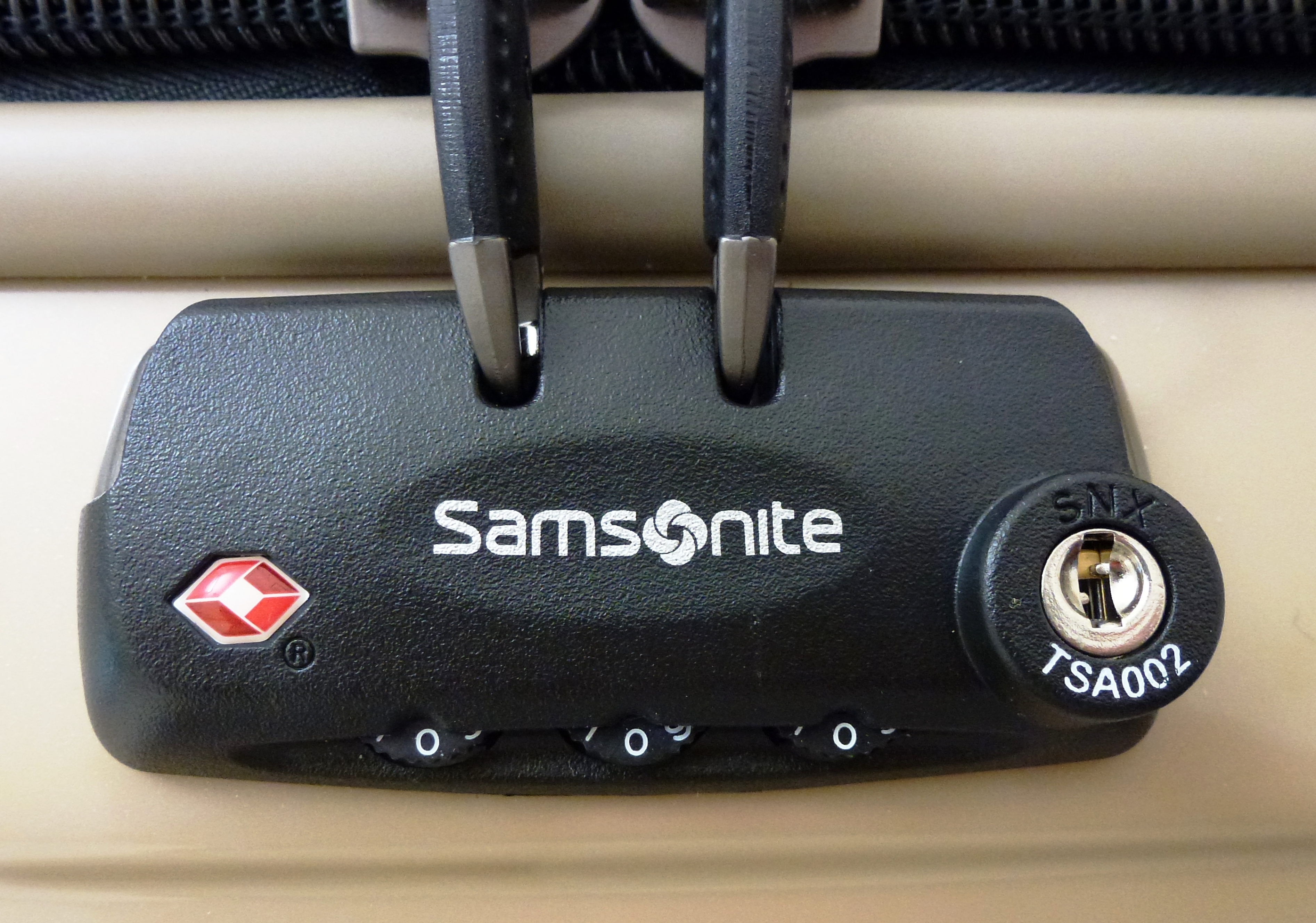 Use a Travel Lock (image credits: wikimedia)