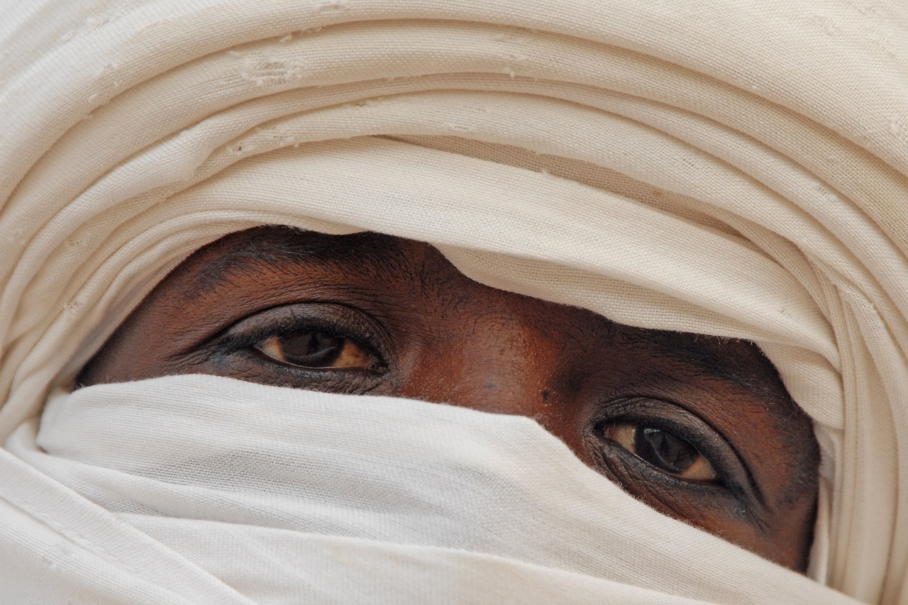 Traditions Alive in Every Corner (image credits: pixabay)