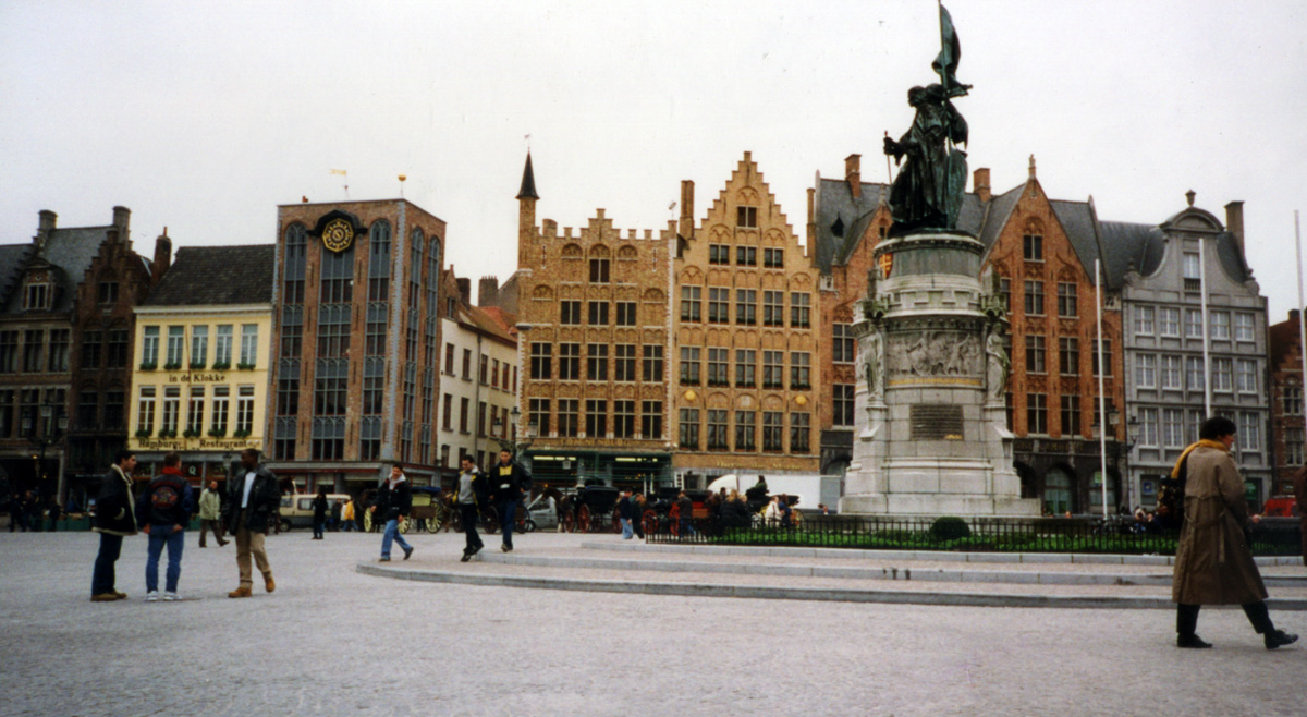 Lessons Learned from an Unlikely Tourism Boom (image credits: wikimedia)