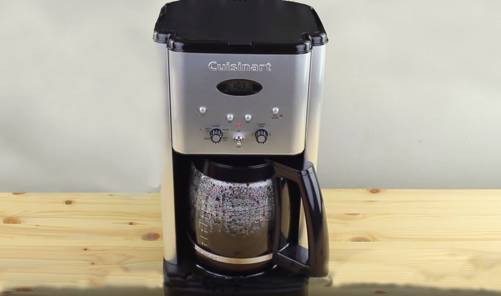 Coffee Maker and Small Appliances (image credits: flickr)