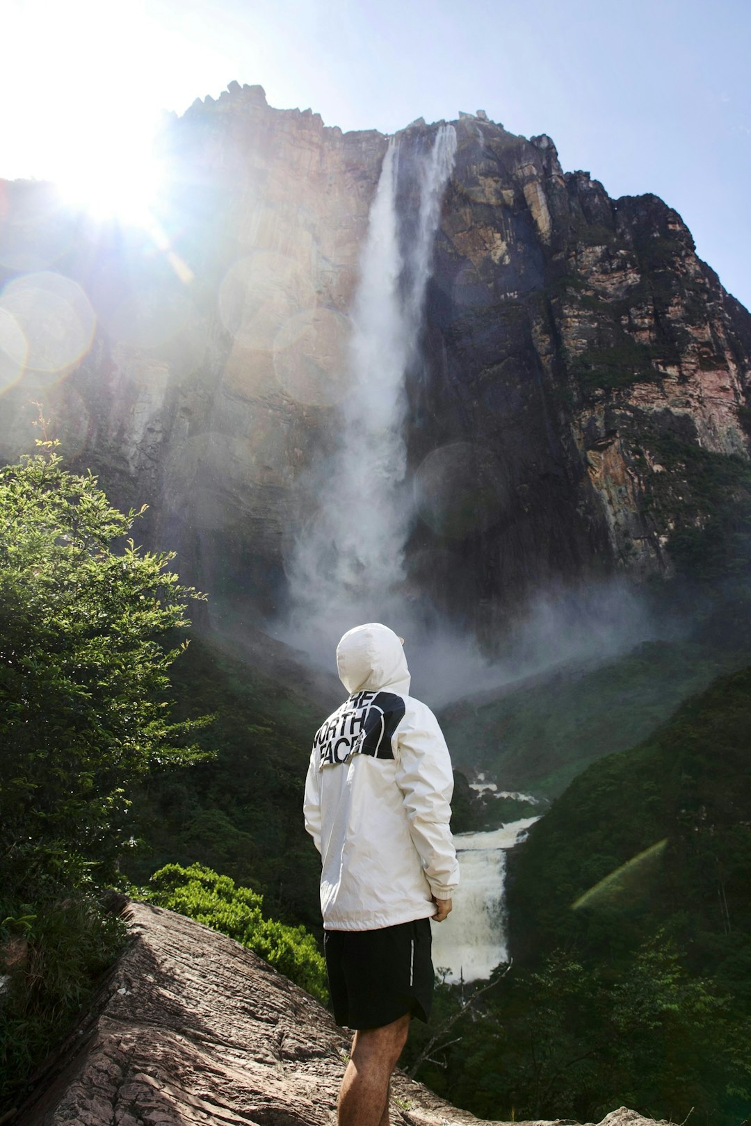 3. Venezuela: A Natural Paradise in Crisis (image credits: unsplash)