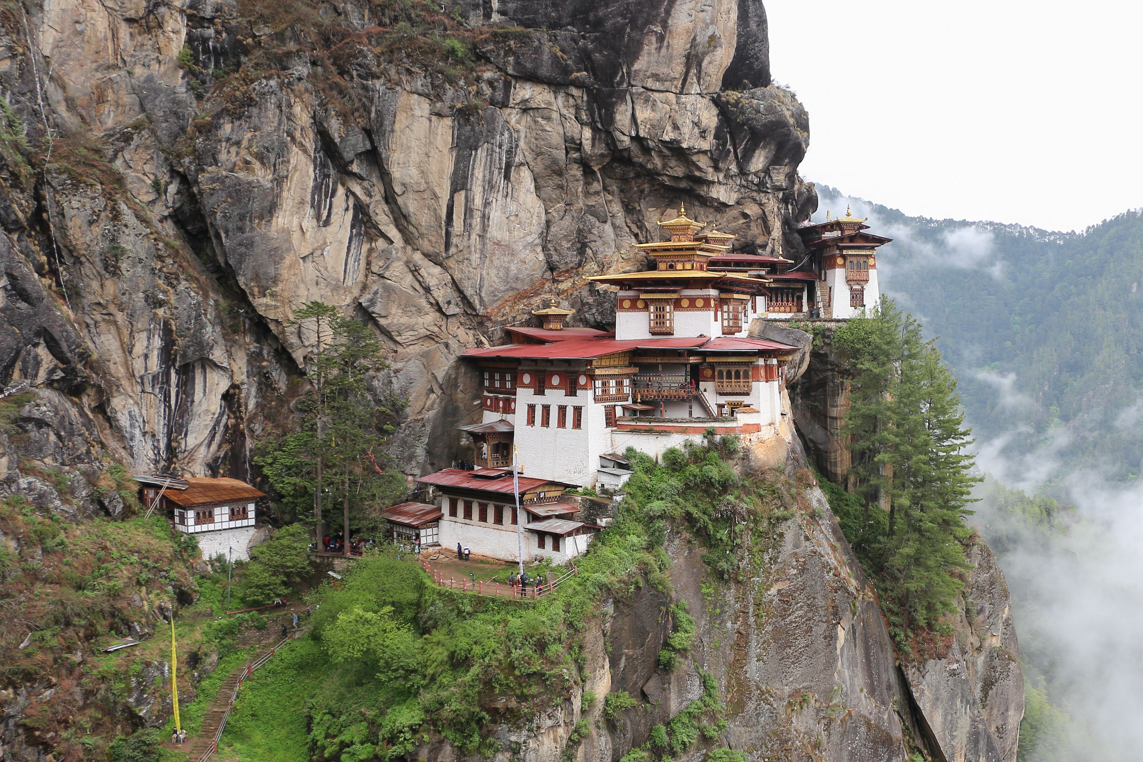 Bhutan Land of Happiness (image credits: wikimedia)
