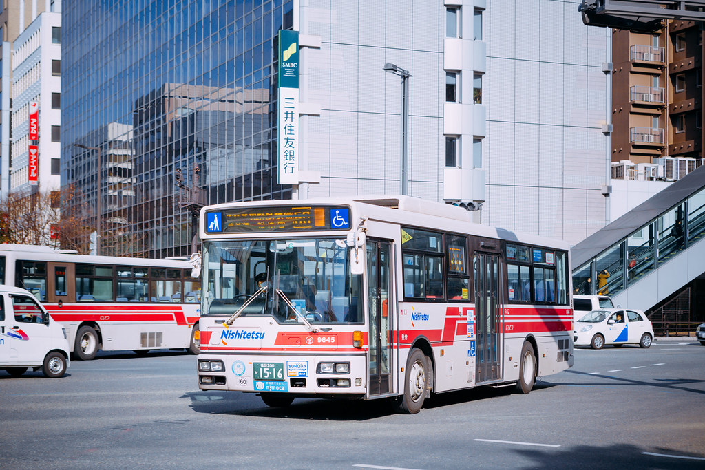 Japan The Efficient Society with Rigid Expectations (image credits: flickr)