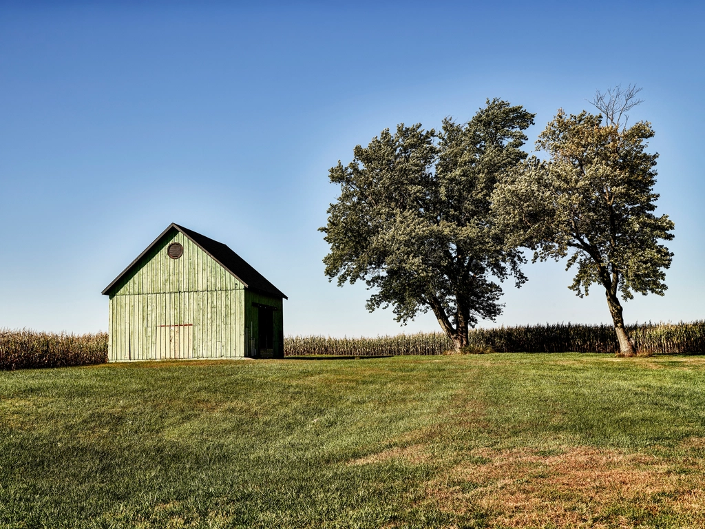 26. Coles County - 71.4 Years (image credits: rawpixel)