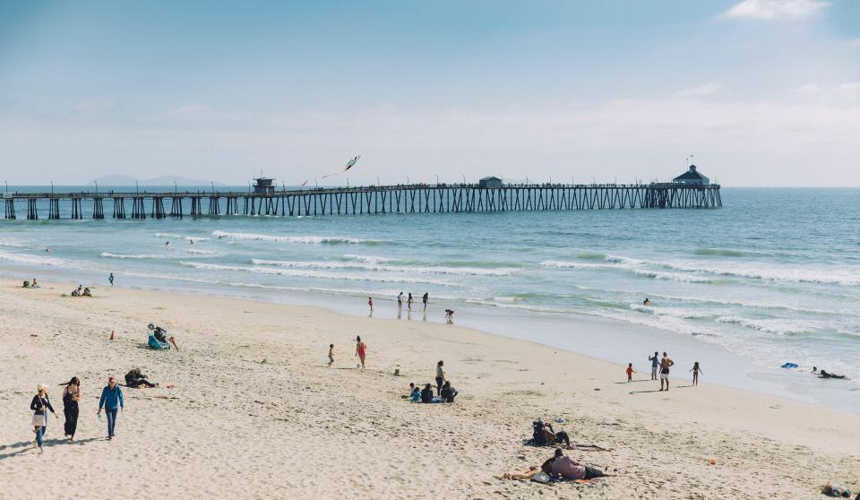 The Allure of Summer Travel (image credits: stocksnap)