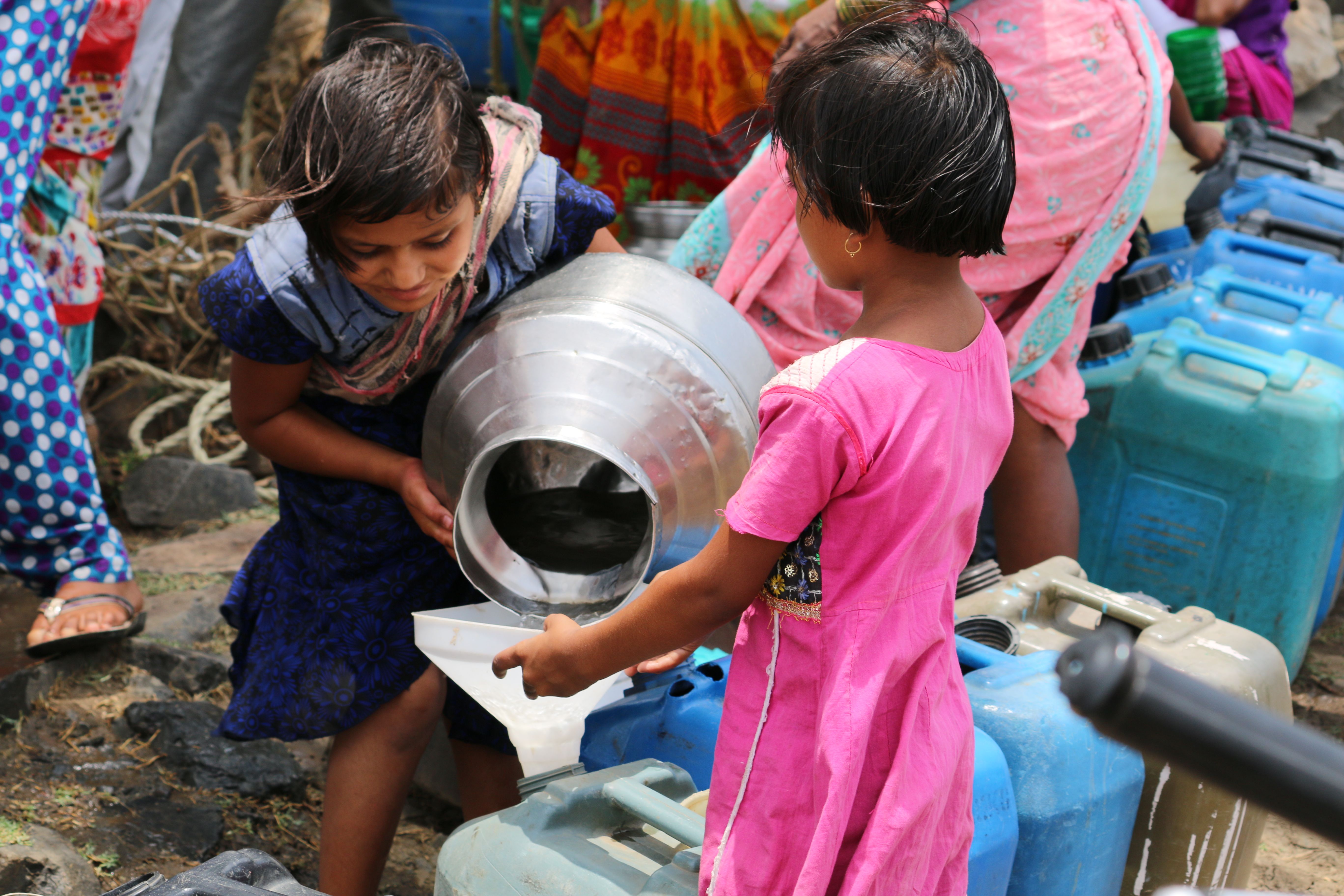 India: Facing a Massive Water Crisis (image credits: wikimedia)
