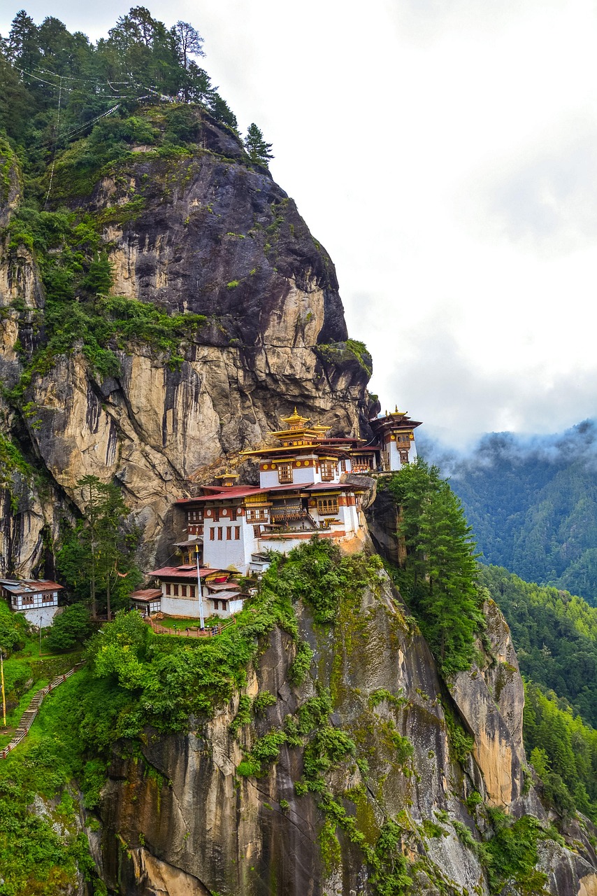 Bhutan Happiness Is Green (image credits: pixabay)