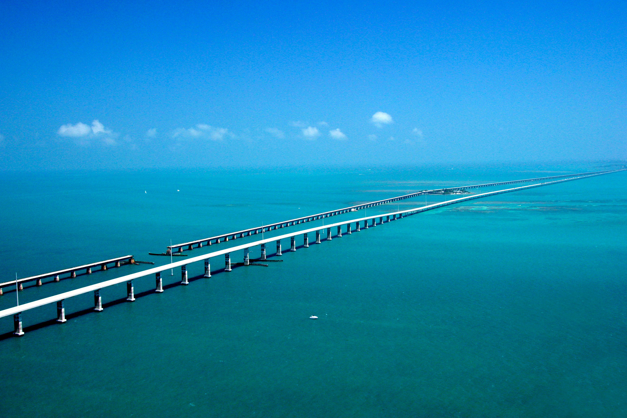Overseas Highway, Florida (image credits: wikimedia)