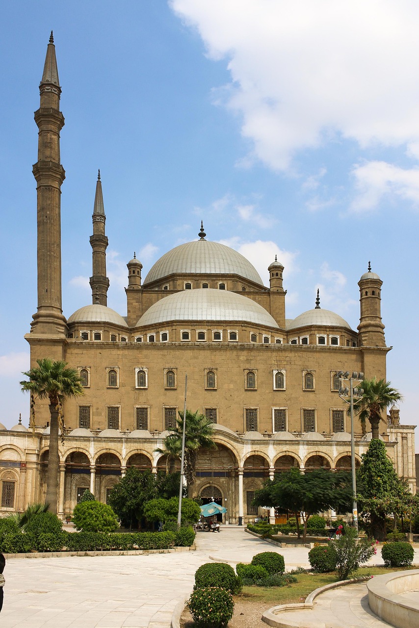 The Citadel of Saladin: A Fortress of Power (image credits: pixabay)