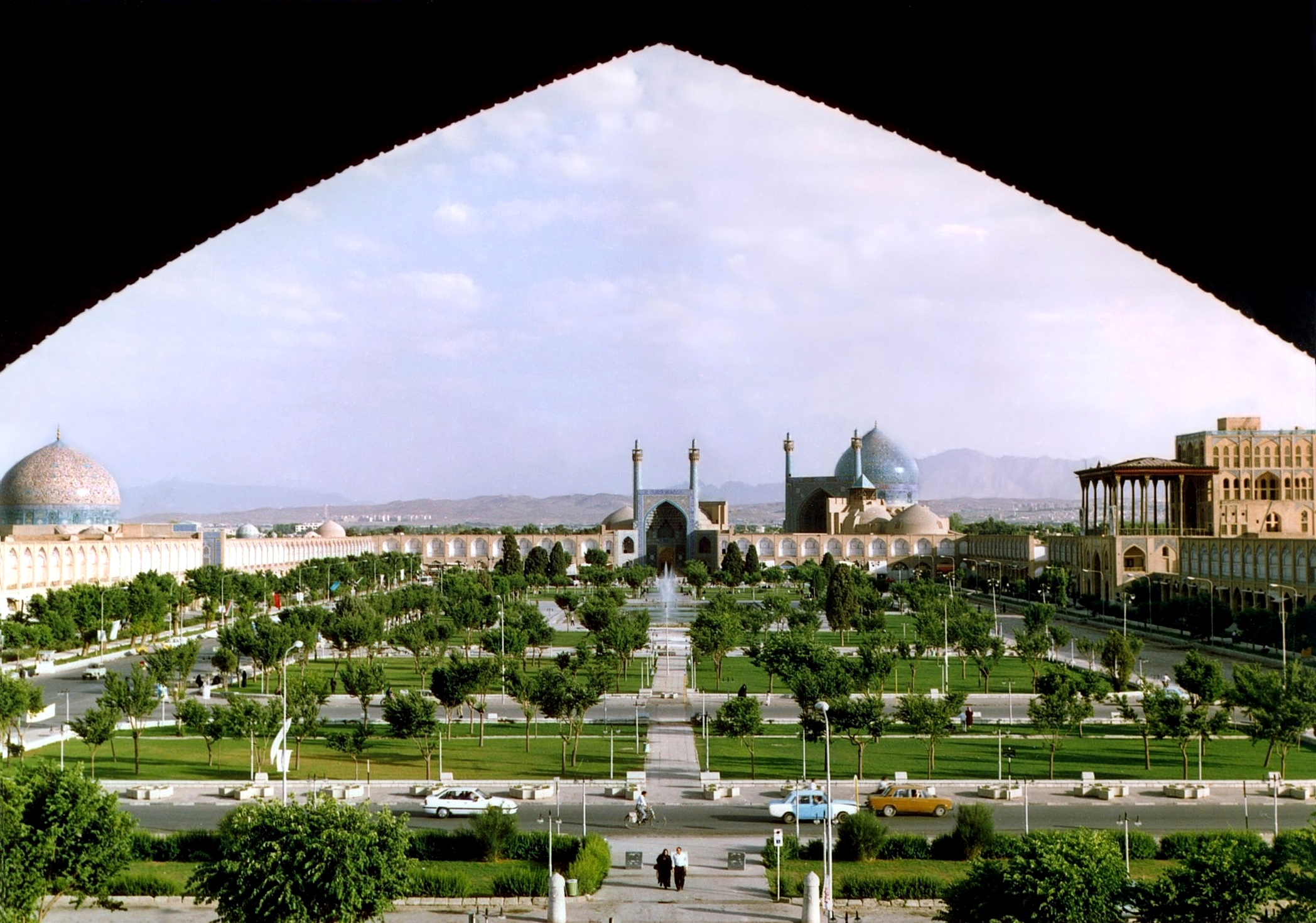 Iran: Persia’s Legacy in the Modern World (image credits: wikimedia)