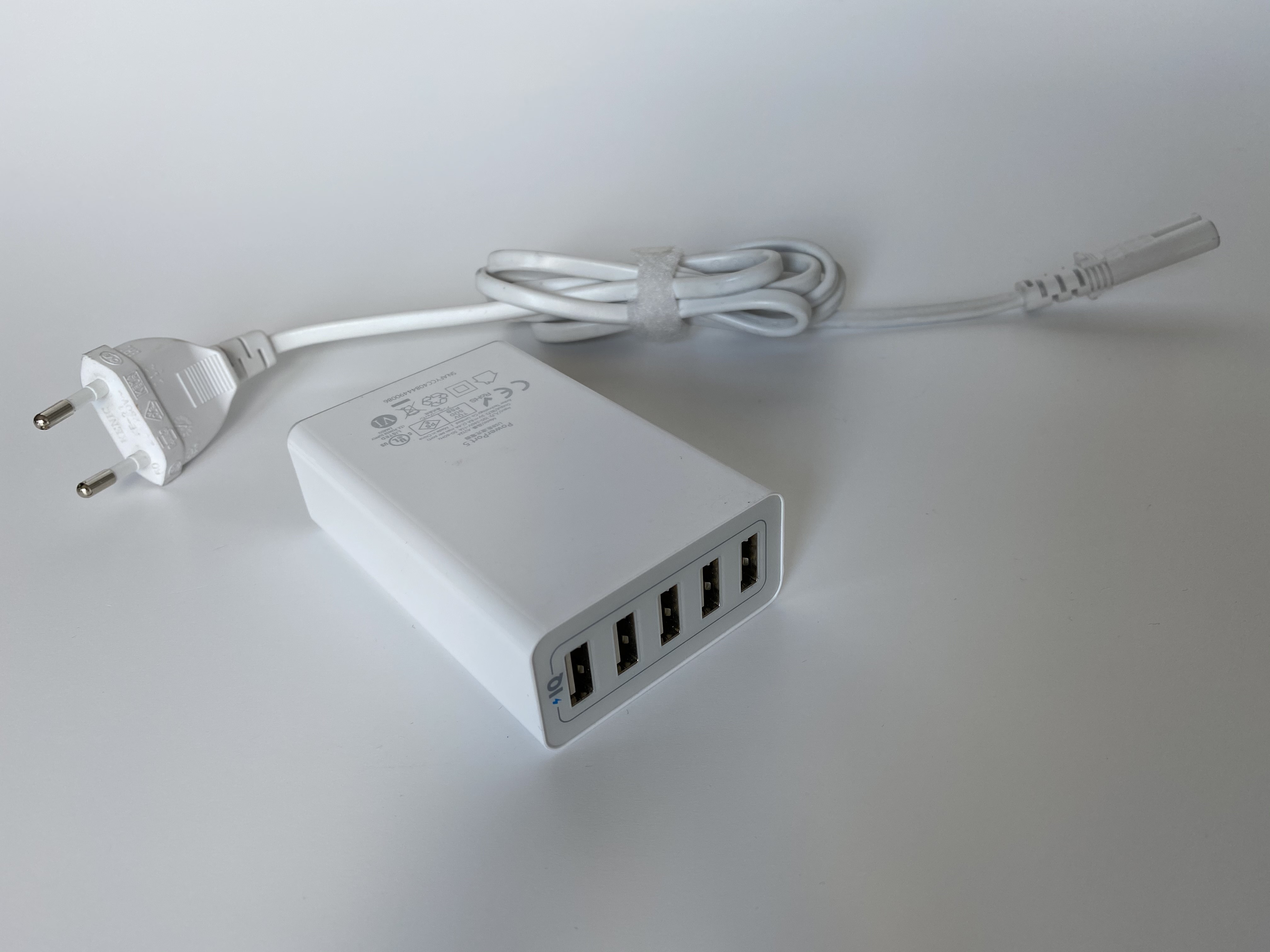 Travel Adapters with USB Ports (image credits: wikimedia)