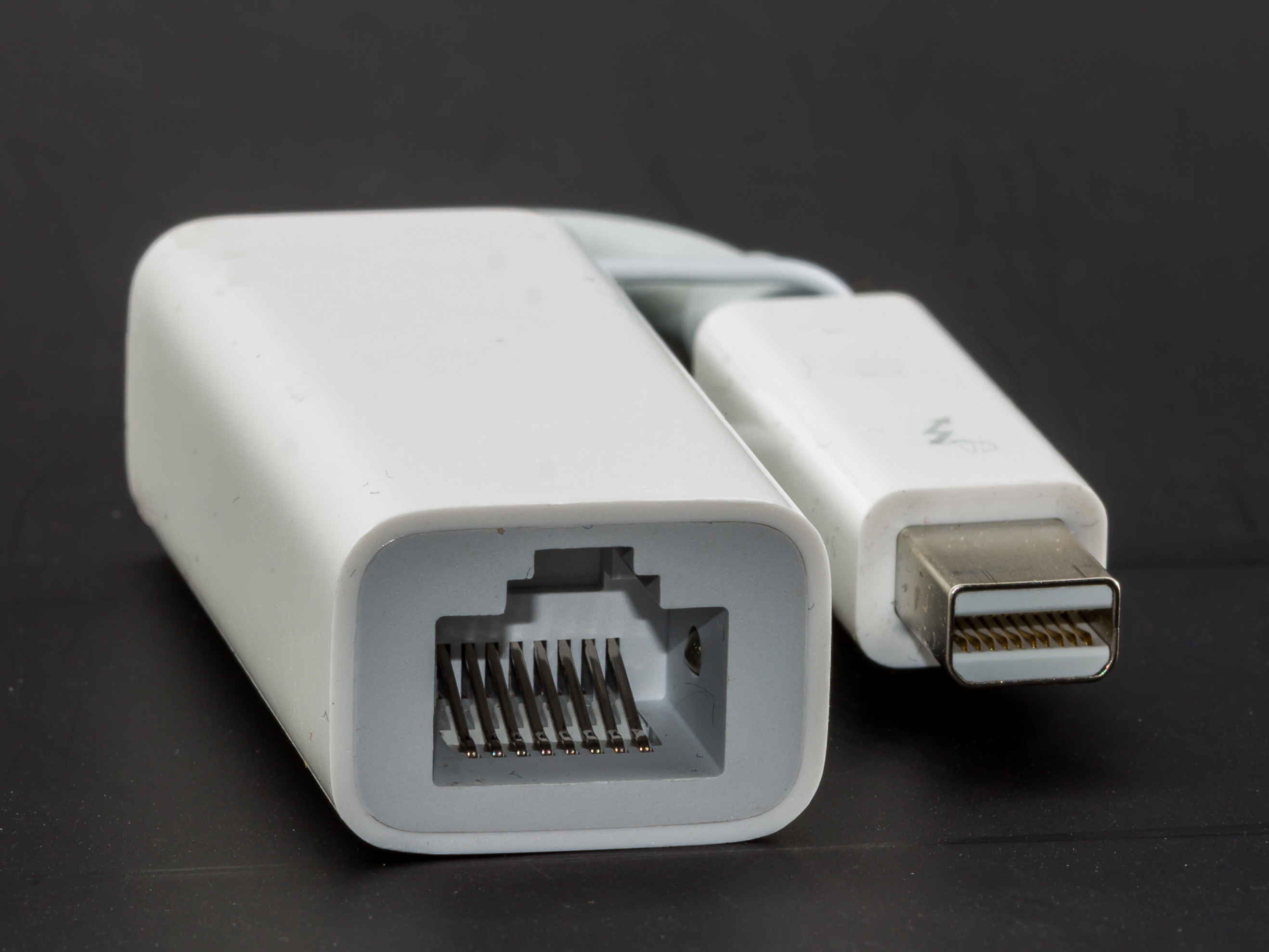 Travel Adapters: Essential for International Trips (image credits: wikimedia)