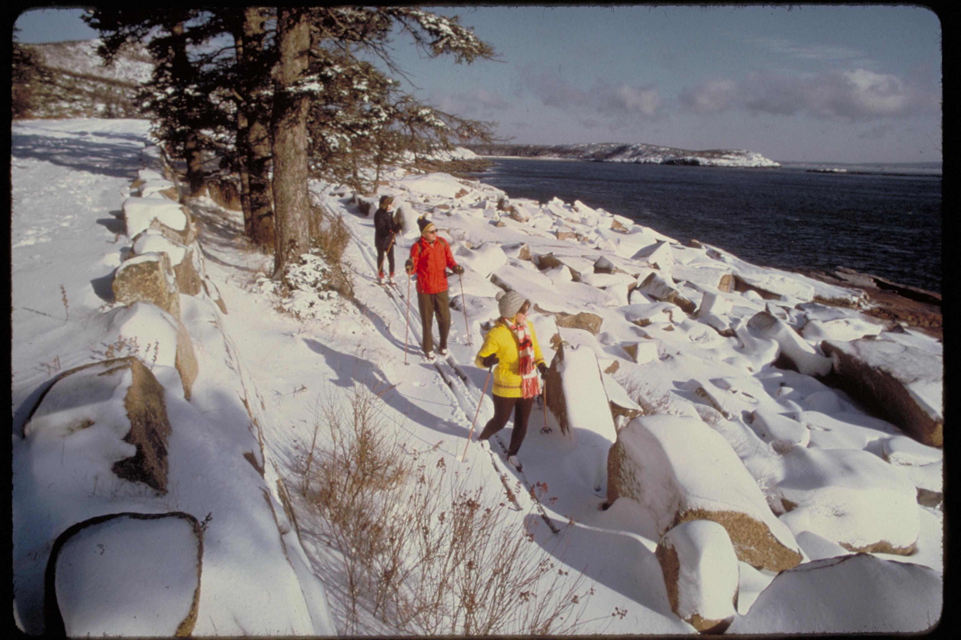 Acadia National Park: Coastal Serenity and Winter Beauty (image credits: wikimedia)