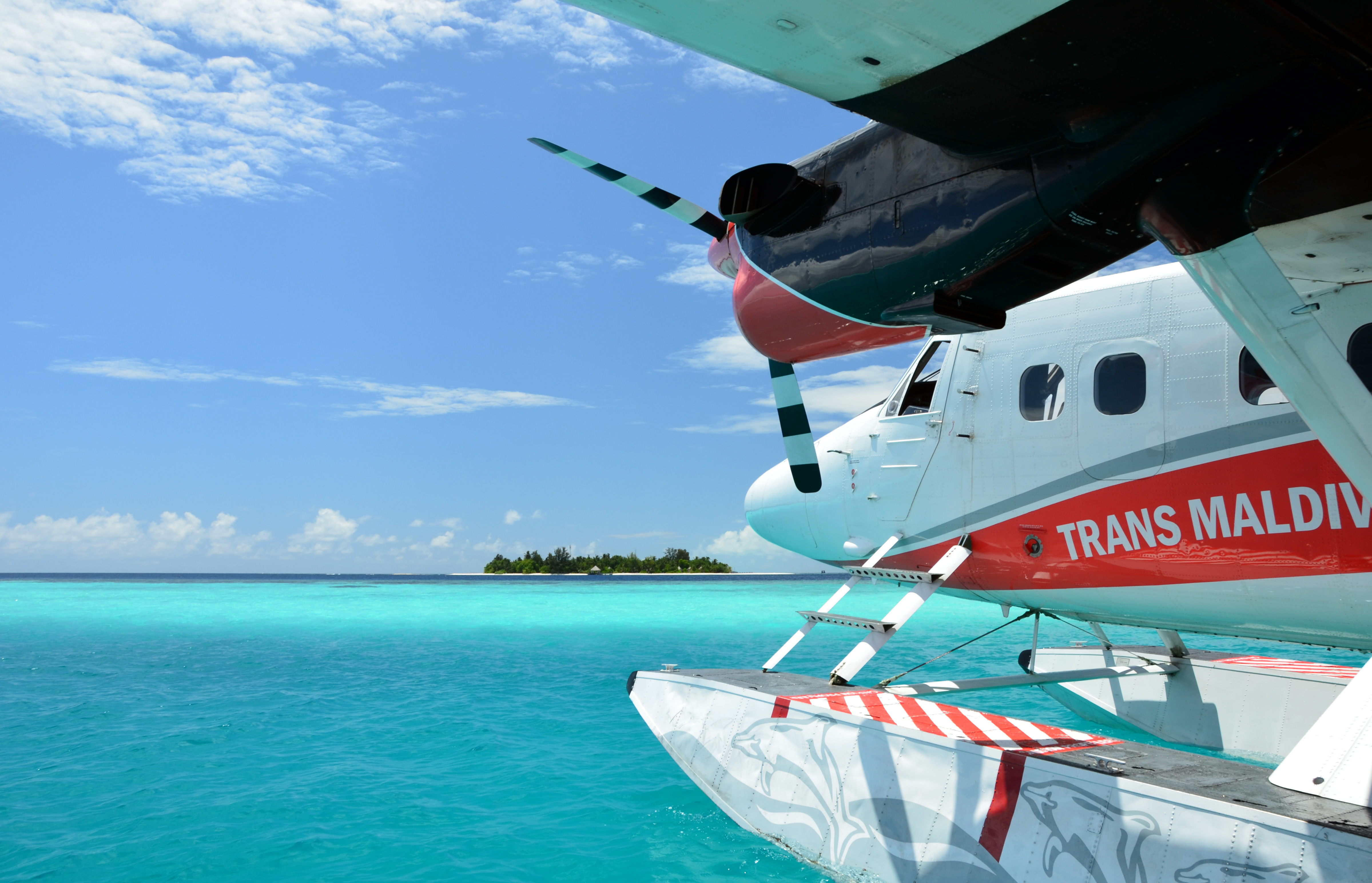 The Maldives Islands of Fragile Bliss (image credits: wikimedia)