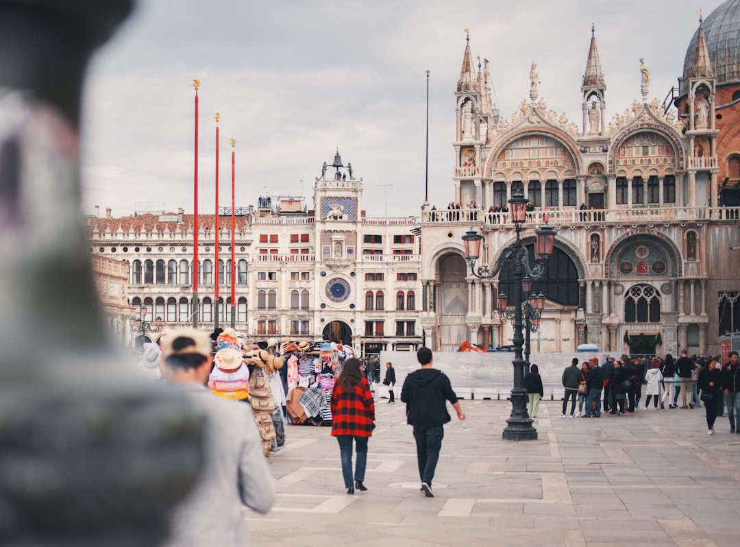 Venice, Italy: Combatting Overtourism (image credits: unsplash)