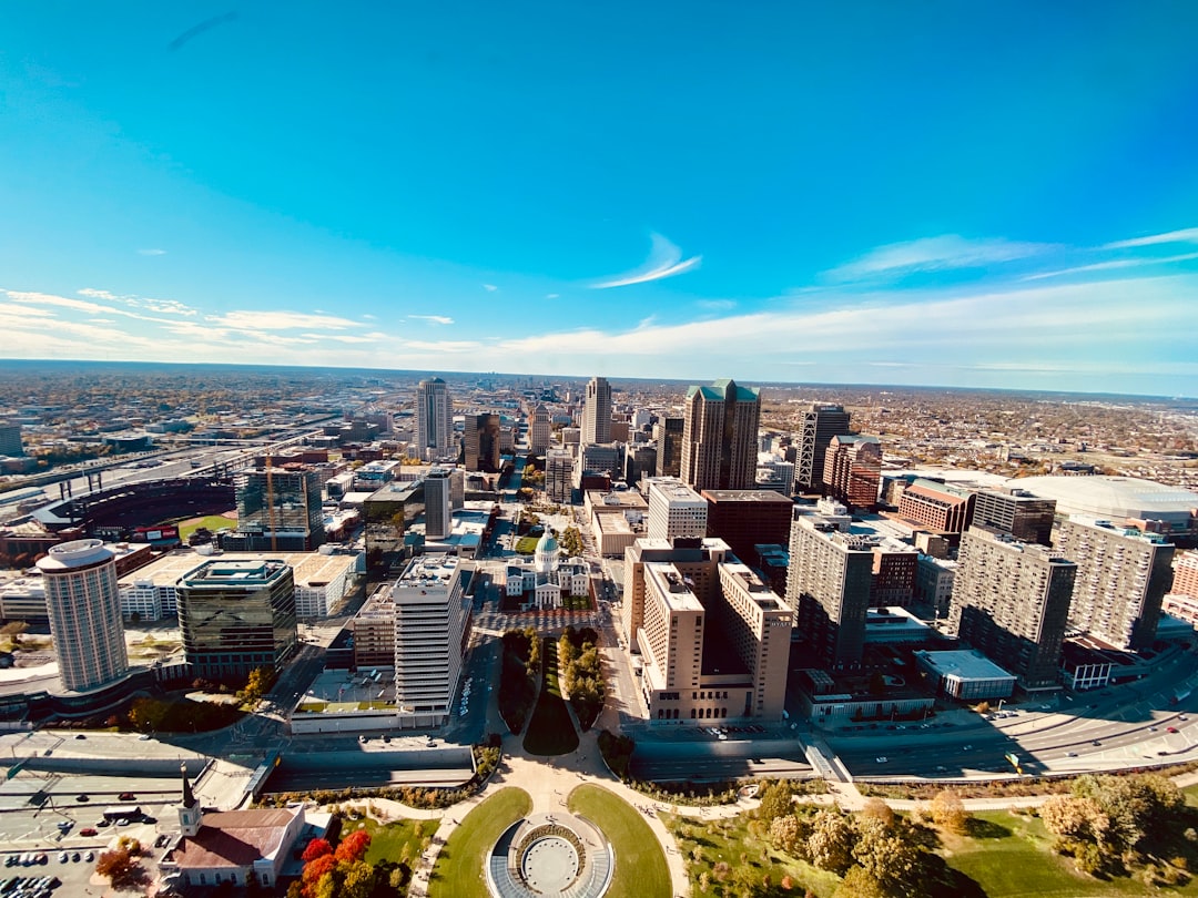 9. St. Louis, USA: Struggling Against the Current (image credits: unsplash)