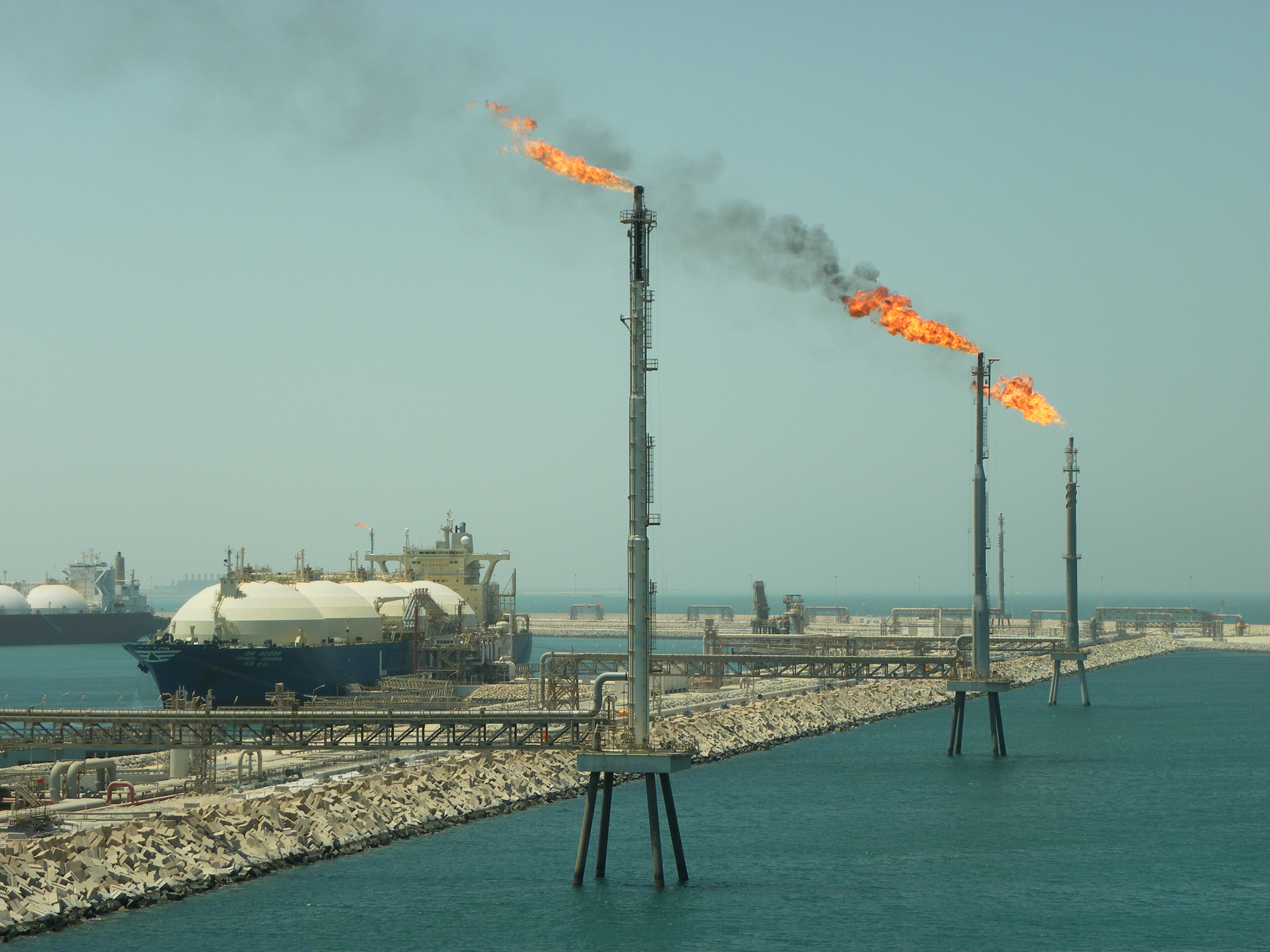 Qatar: Gas-Fueled Prosperity (image credits: wikimedia)