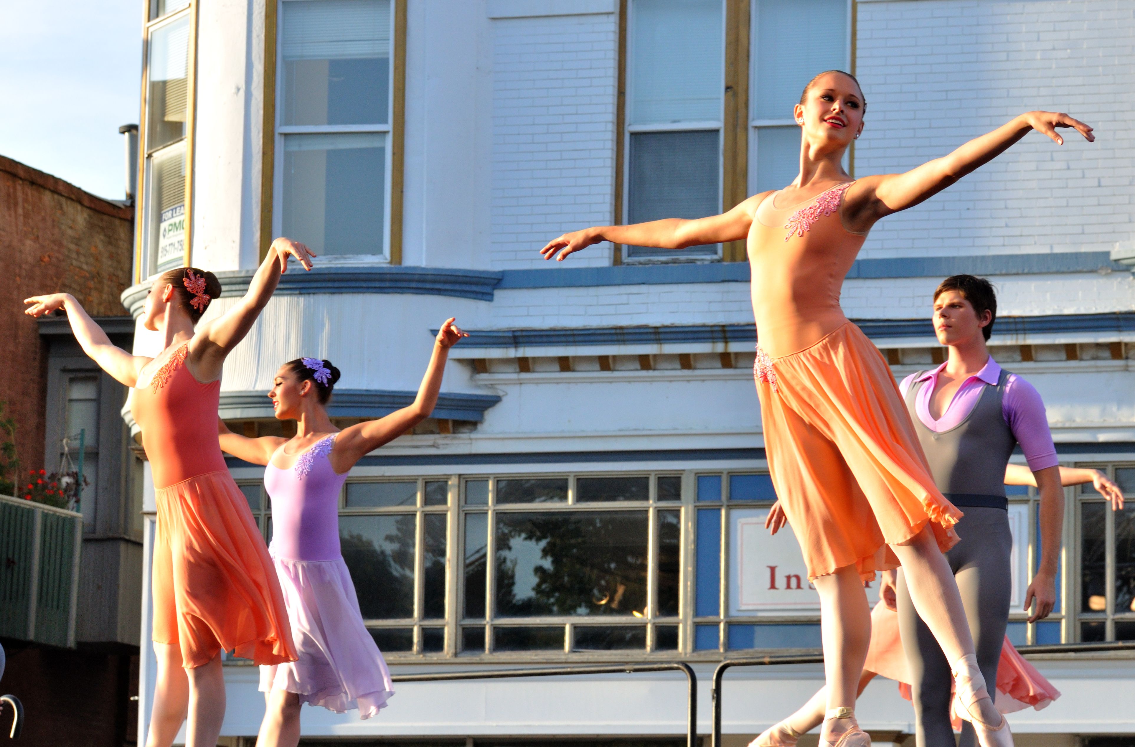 Rich Arts and Culture Scene (image credits: wikimedia)