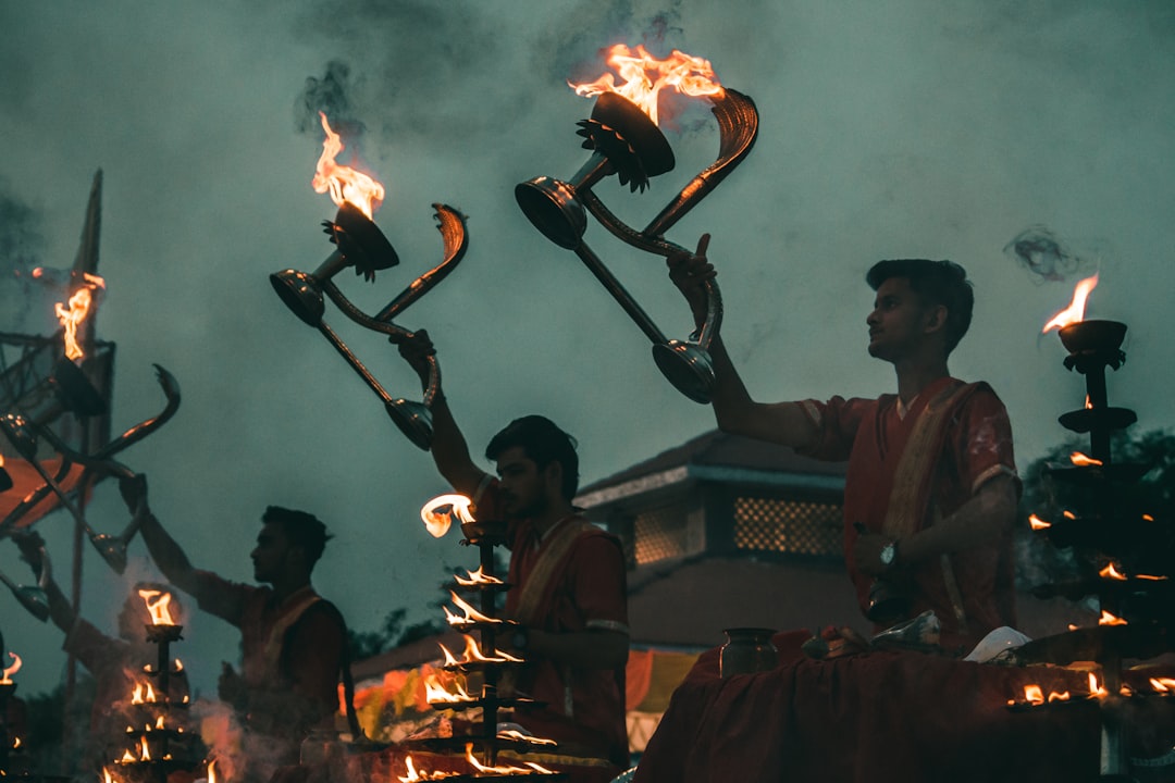 The Mesmerizing Ganga Aarti: A Nightly Spectacle (image credits: unsplash)