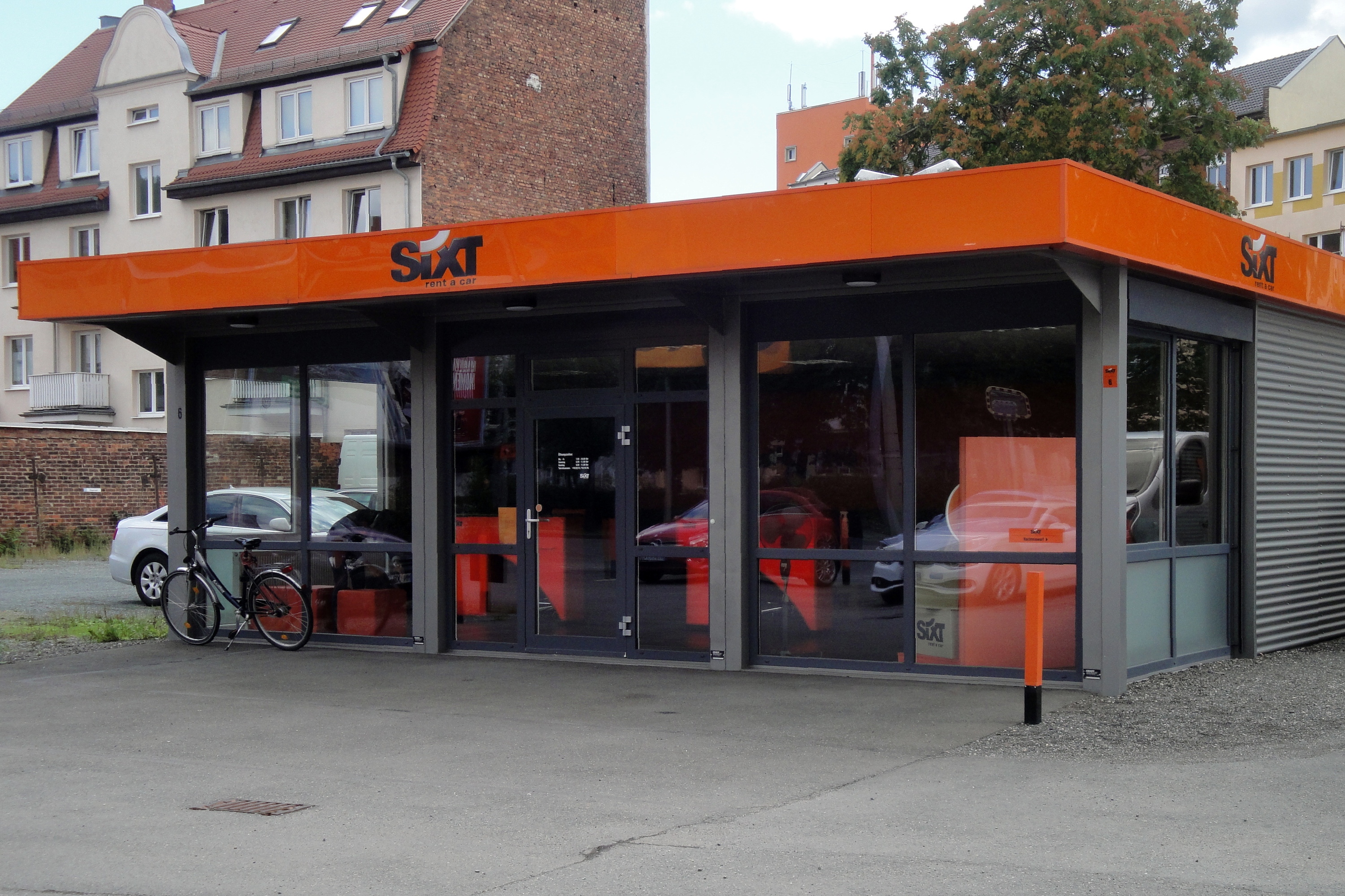 Car Rentals in Europe Get Crazy Expensive (image credits: wikimedia)