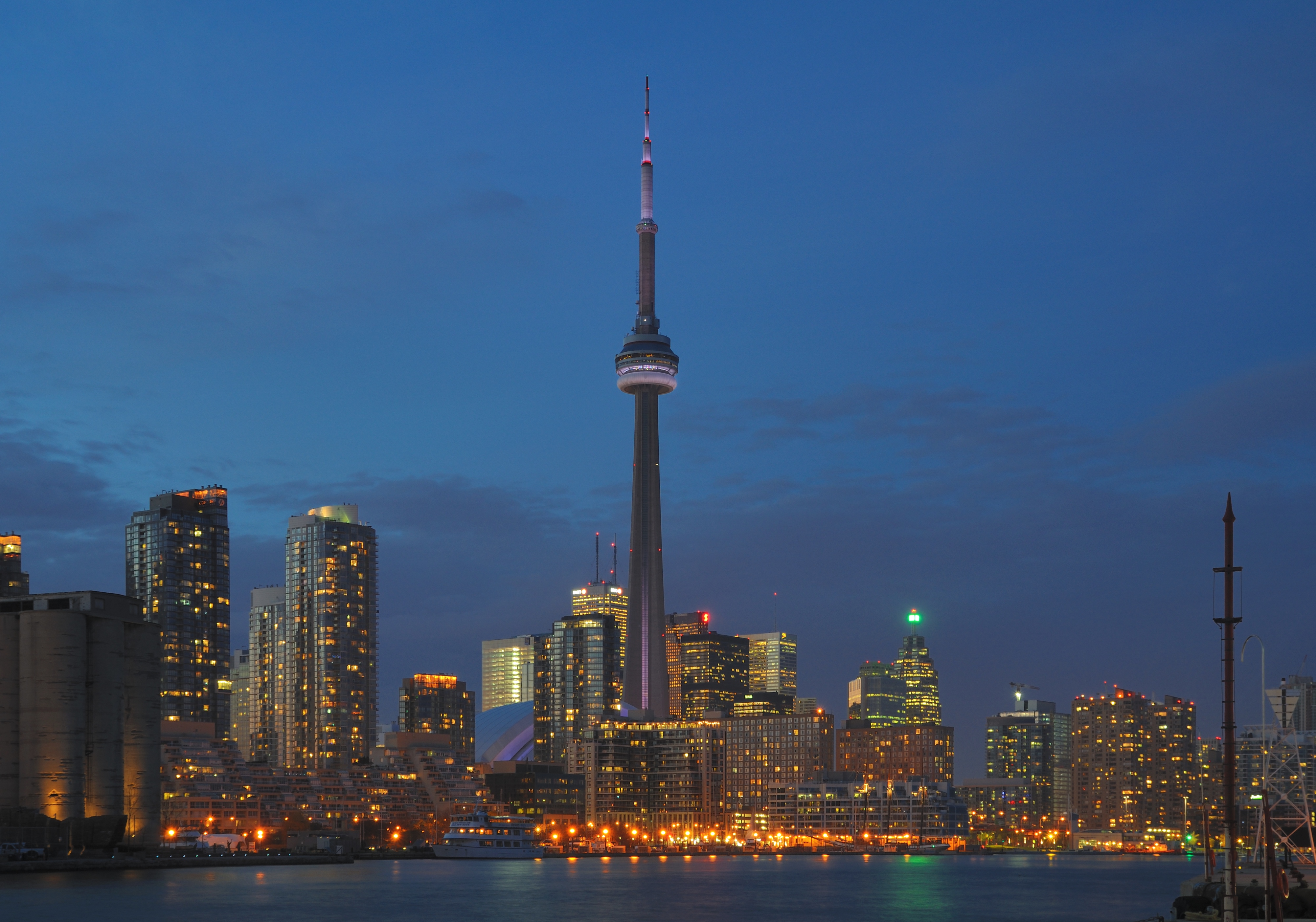Toronto, Canada (image credits: wikimedia)