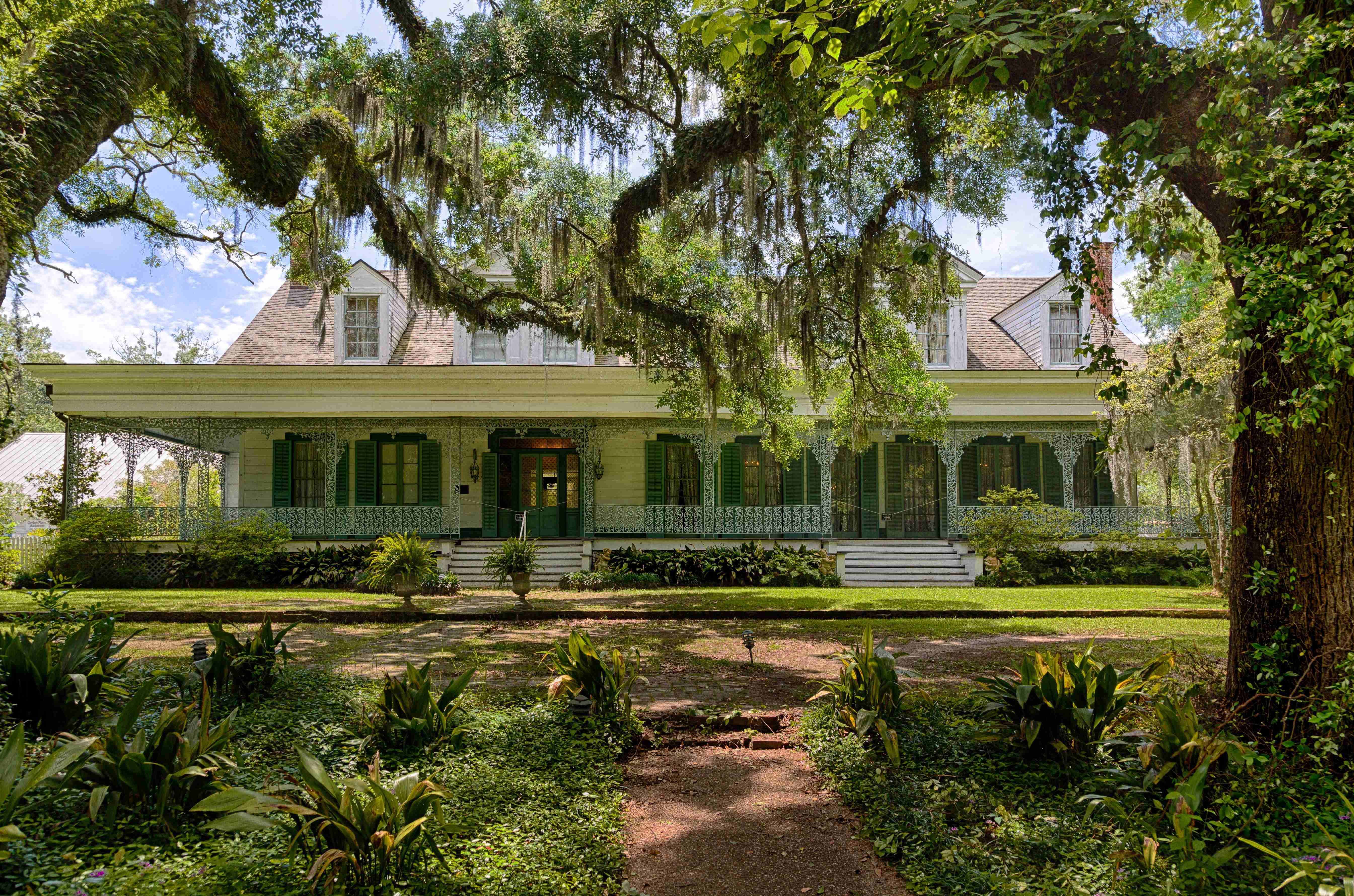 3. The Myrtles Plantation, Louisiana (image credits: wikimedia)