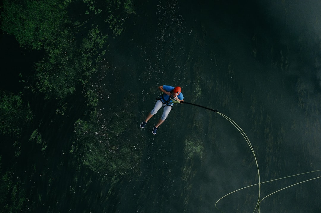 Bungee Jumping at Victoria Falls Bridge, Zambia/Zimbabwe (image credits: pixabay)