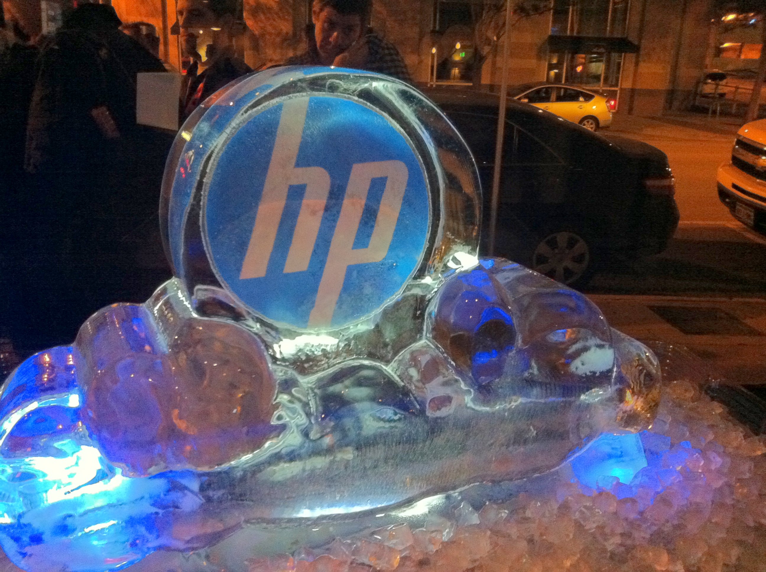 The Ice Bar, Tokyo, Japan (image credits: wikimedia)