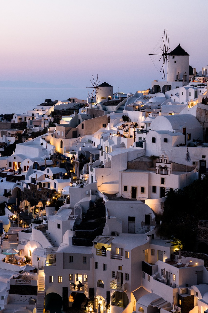The Island of Thera (Santorini) (image credits: pixabay)