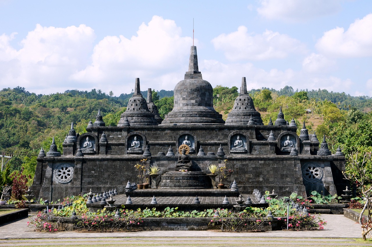 Bali, Indonesia: Cultural Preservation (image credits: pixabay)