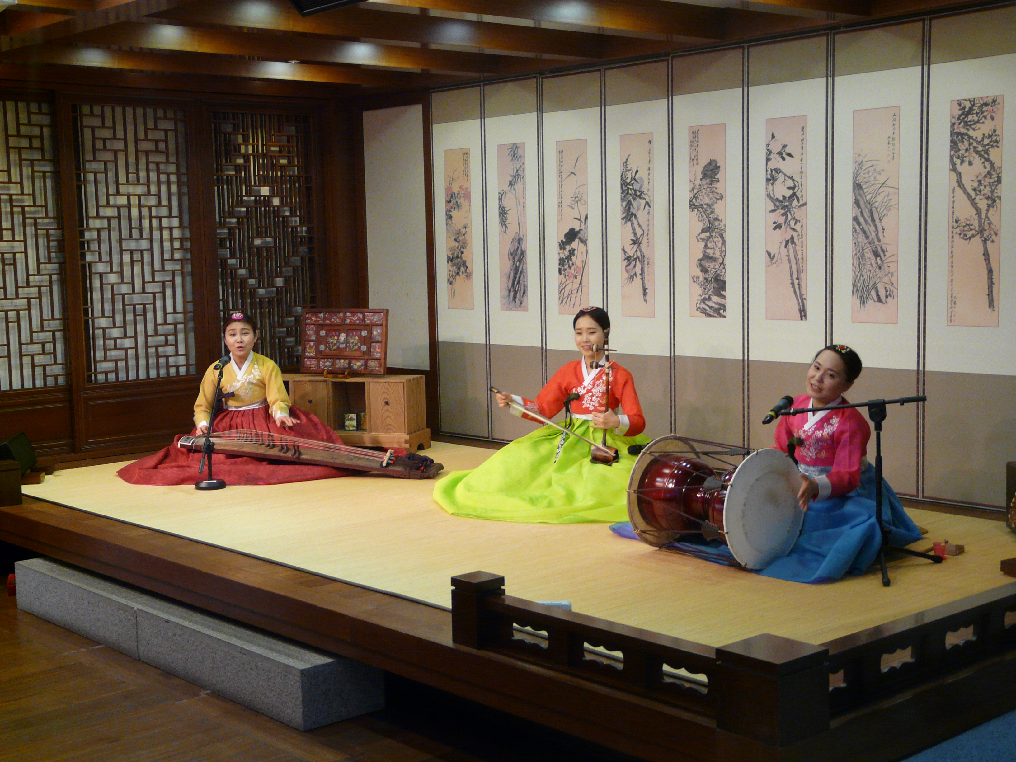 Engaging with Local Culture (image credits: wikimedia)