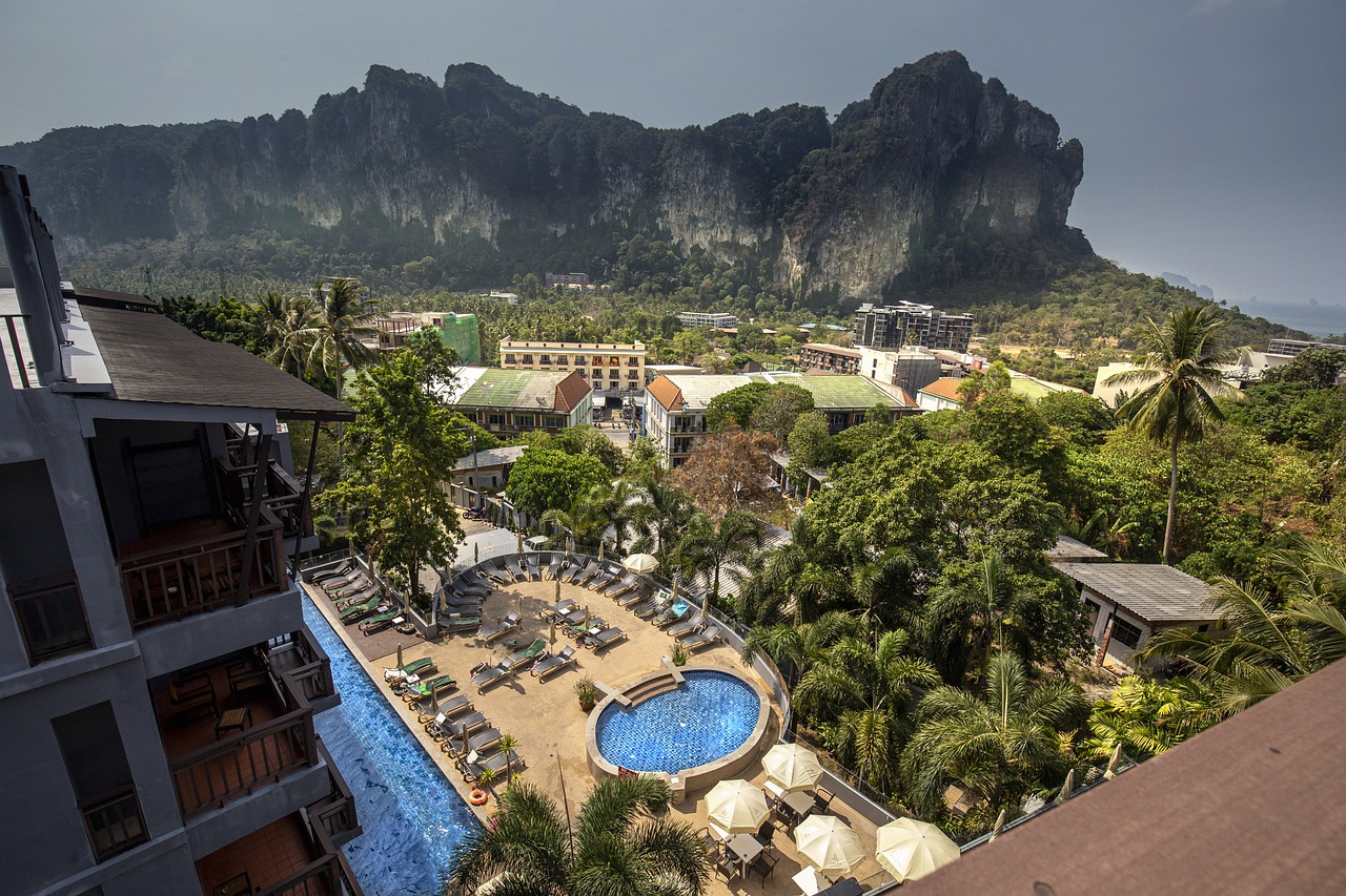 Thailand: Opulence in the Land of Smiles (image credits: pixabay)