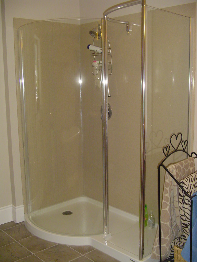 Shower Door Tracks (image credits: flickr)